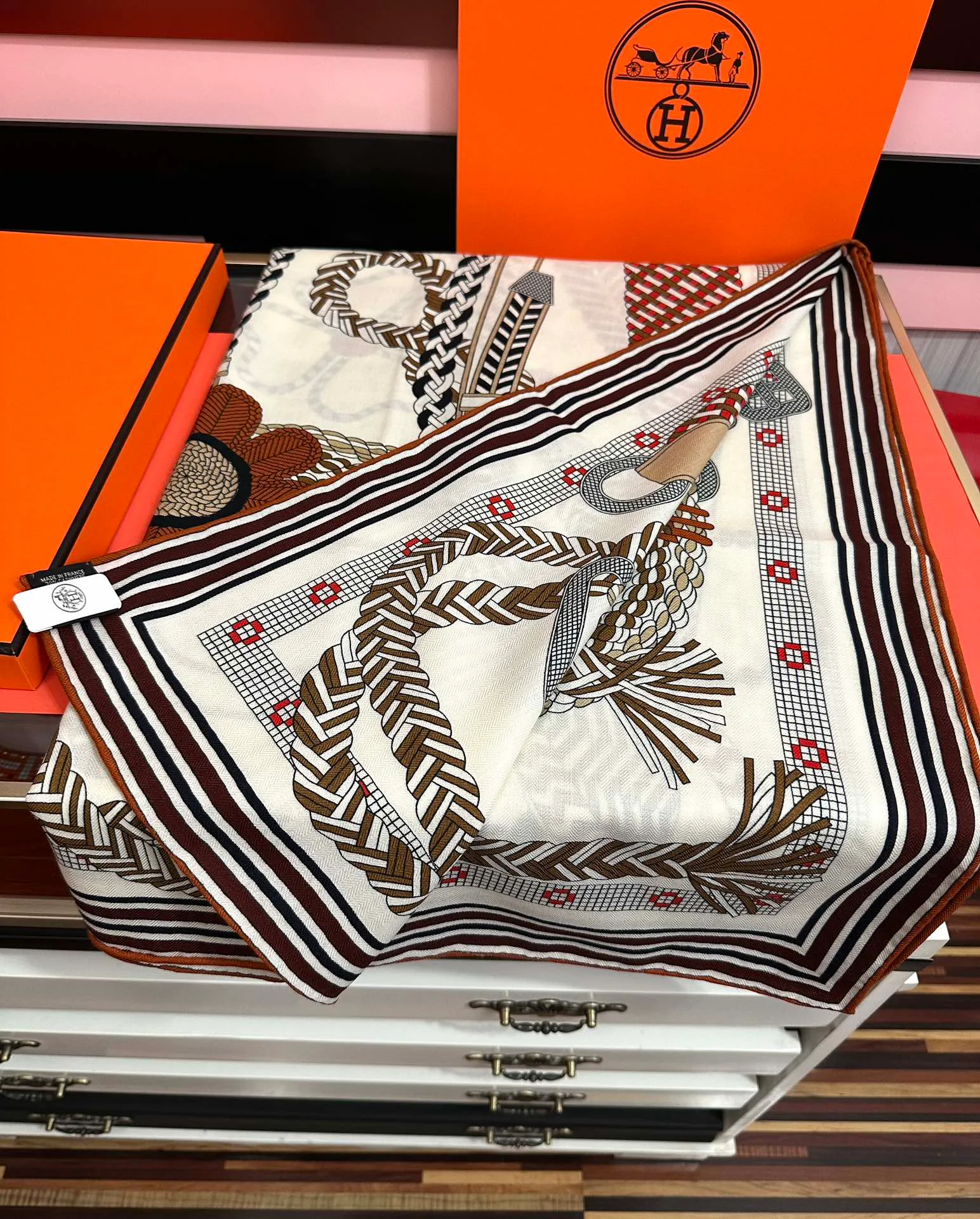 Шарфы Hermes 318408