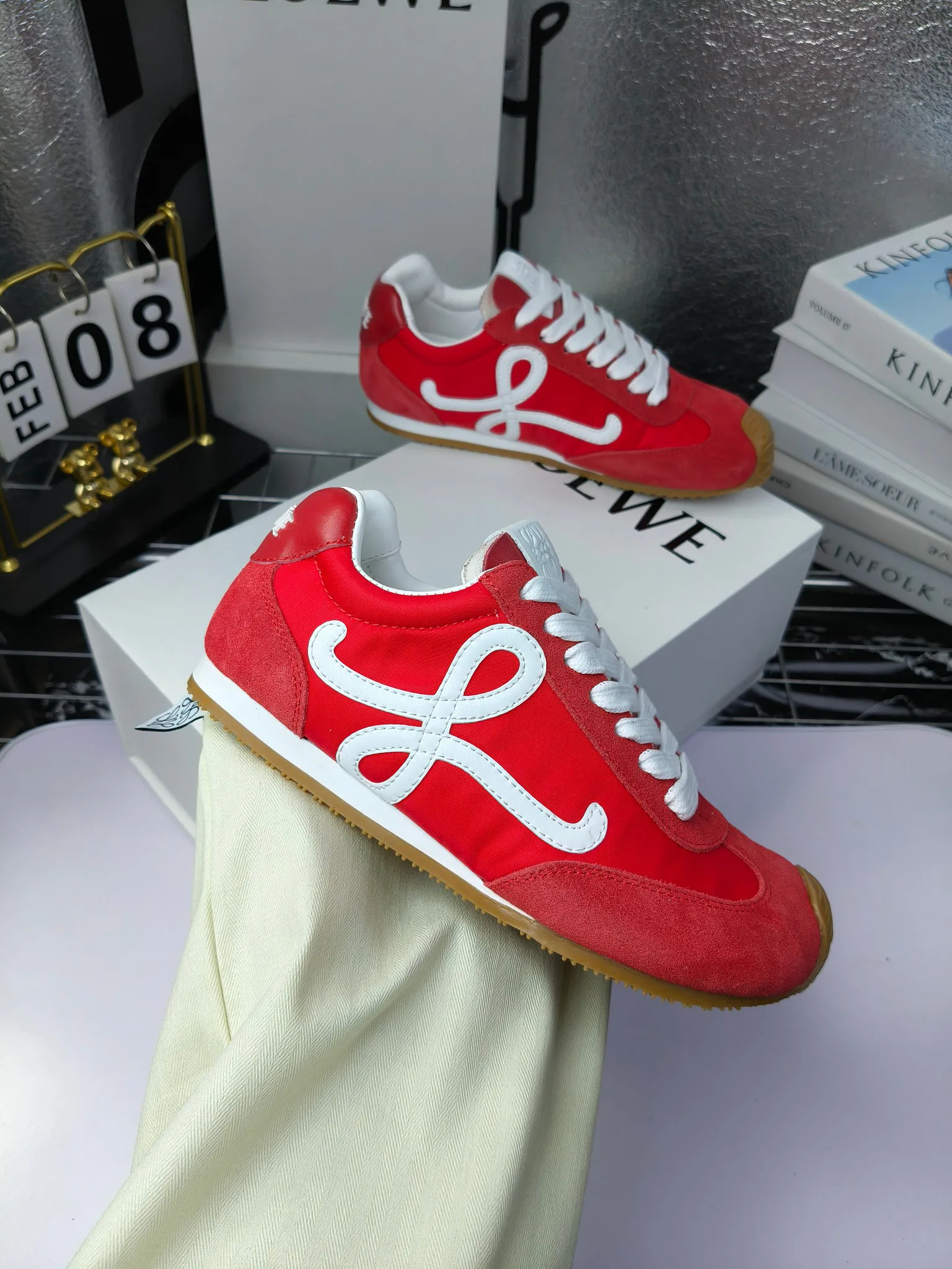 Кроссовки Женские Loewe 13080145