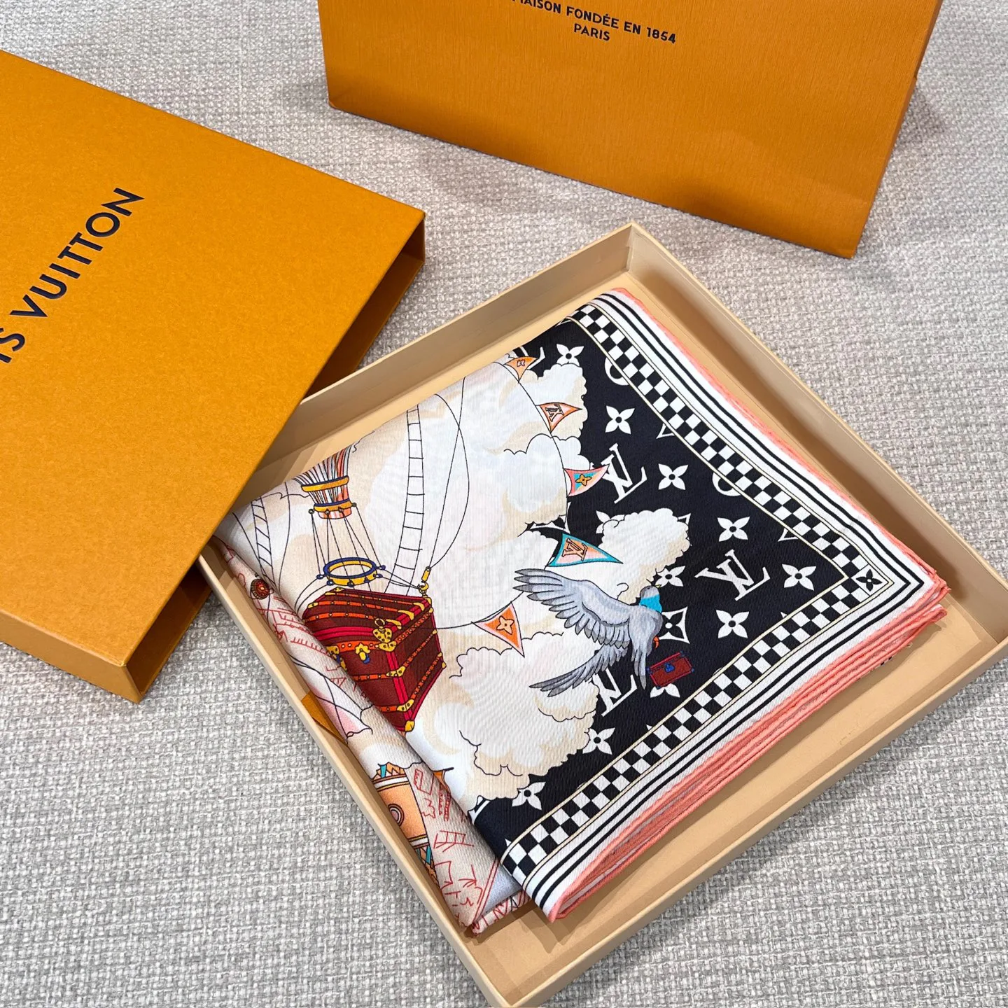 Шарфы Louis Vuitton 5337899