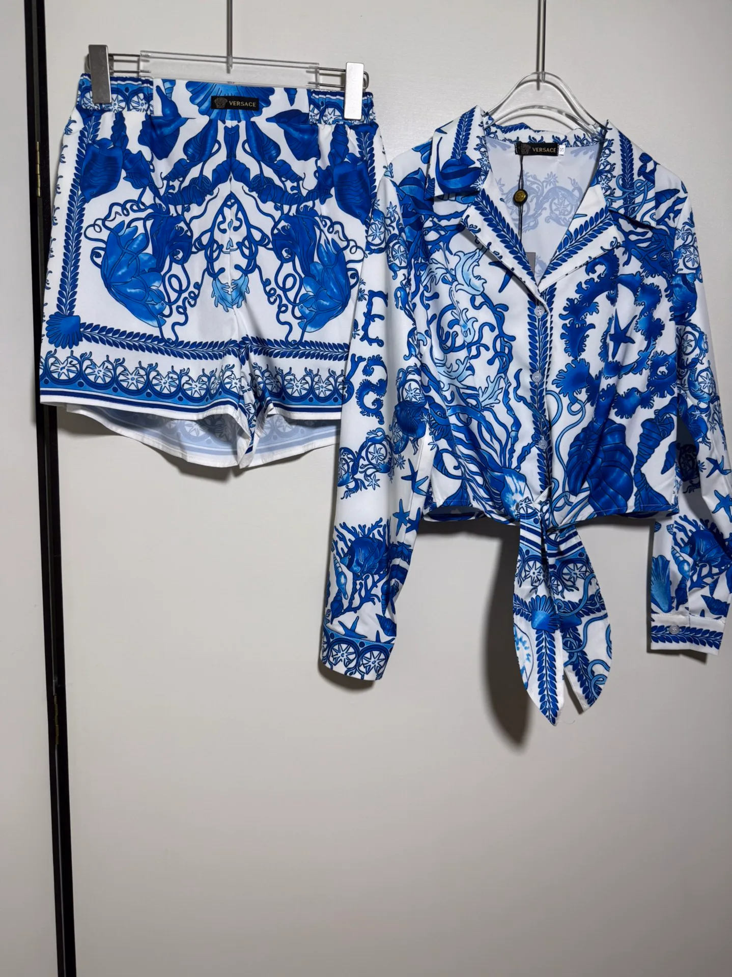 Костюмы Женские Versace 14316456