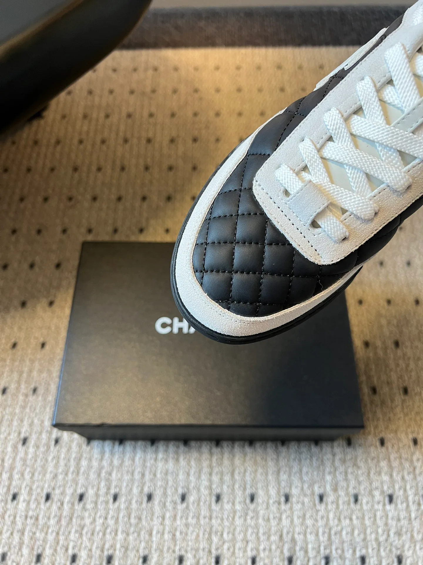 Кроссовки Женские Chanel 11394676