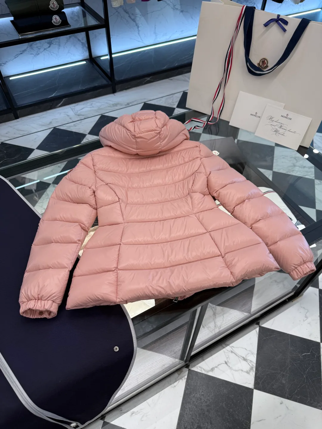 Куртки И Пуховики Женские Moncler 18741310