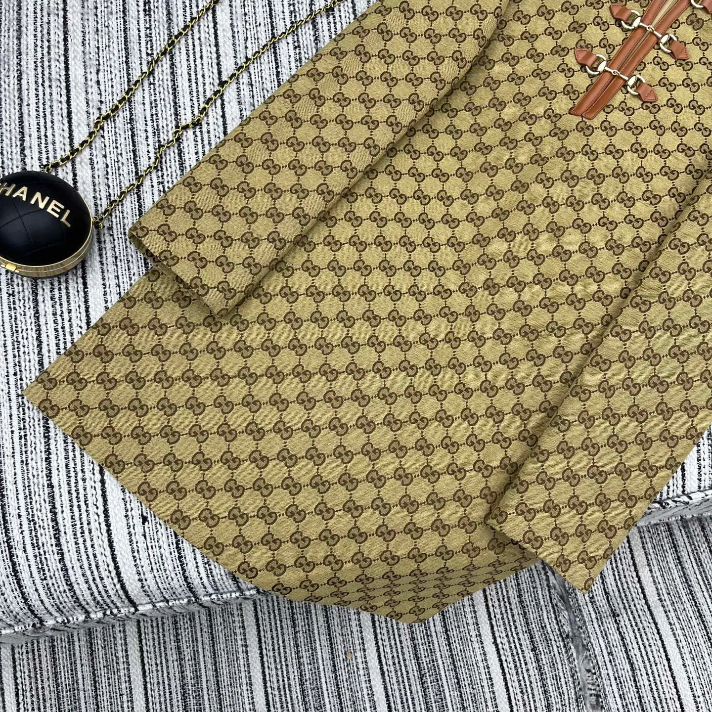 Платья Женские Gucci 21644