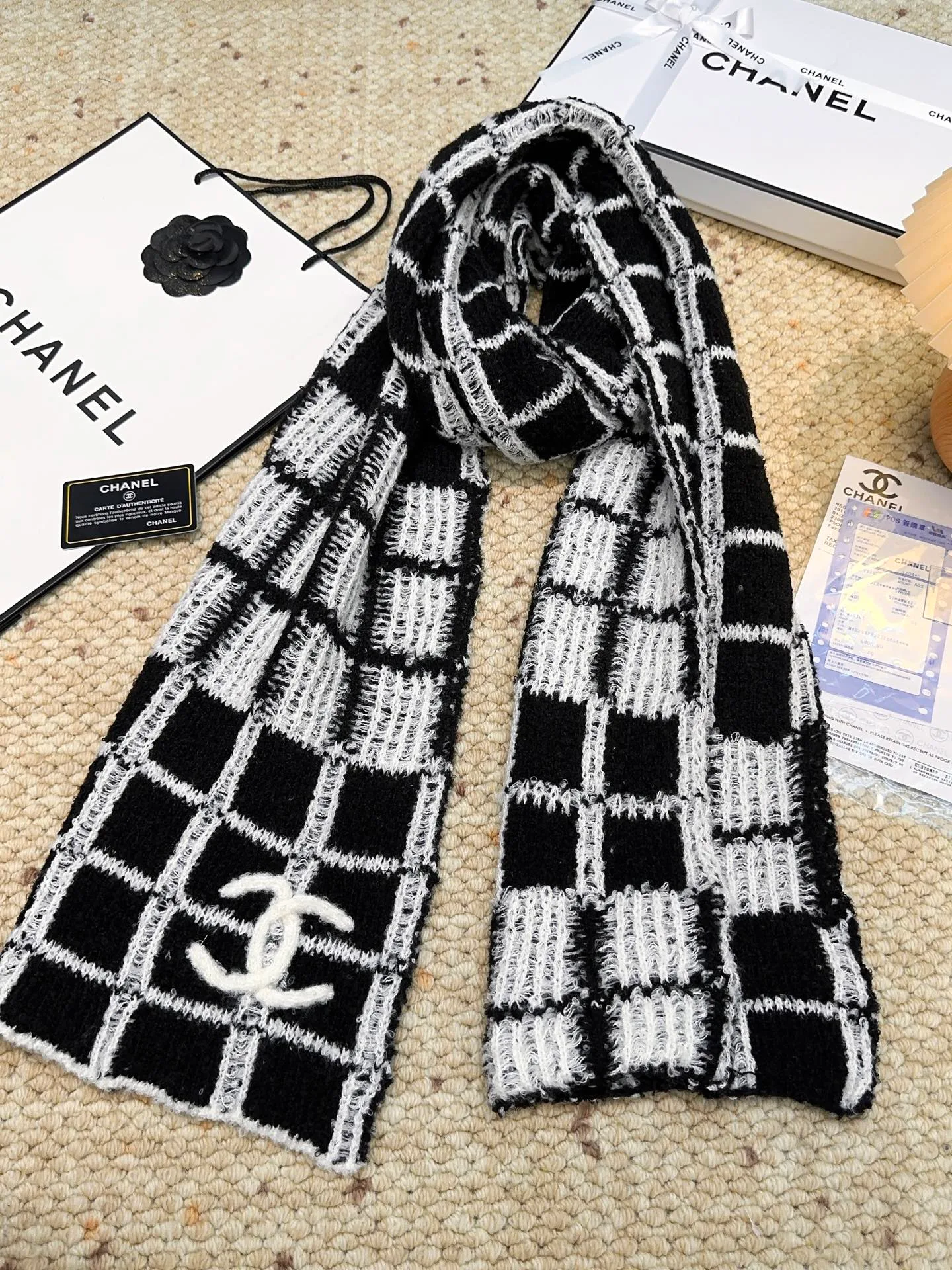 Шарфы Chanel 240430