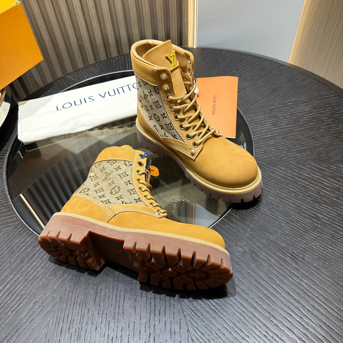 Ботинки Мужские Louis Vuitton 18995423