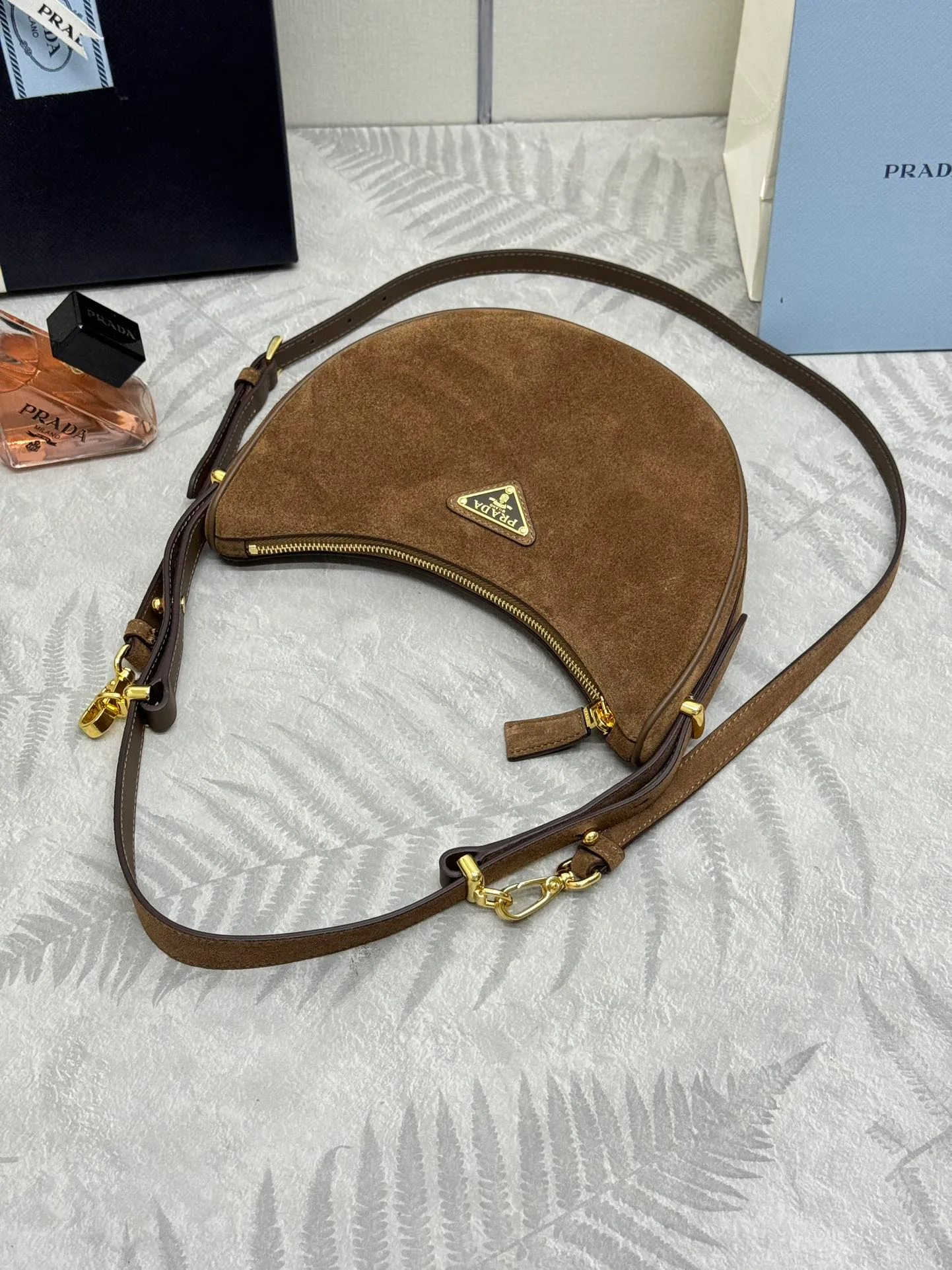 Сумки На Ремне Женские Prada 852764