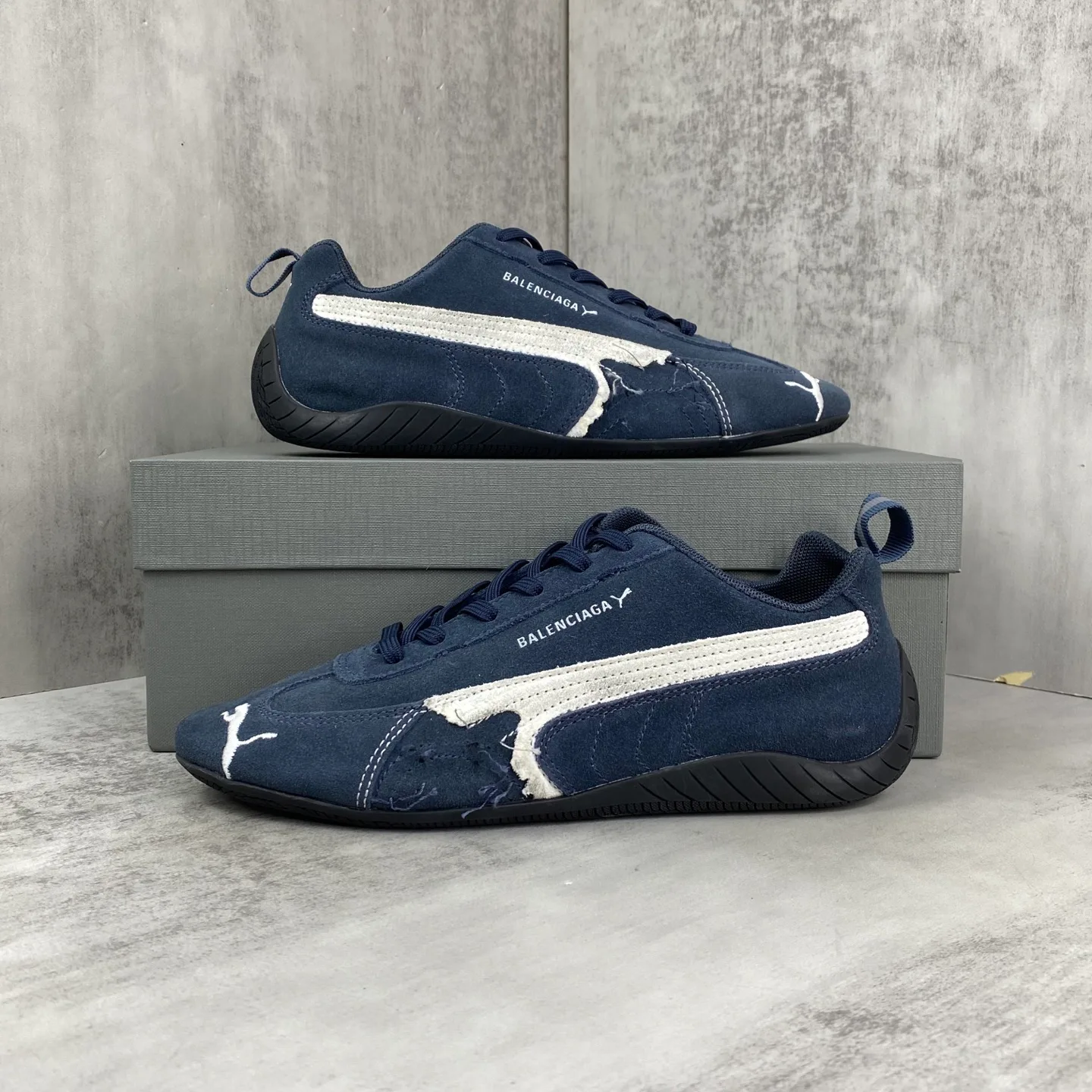 Кроссовки Женские Balenciaga 11406460