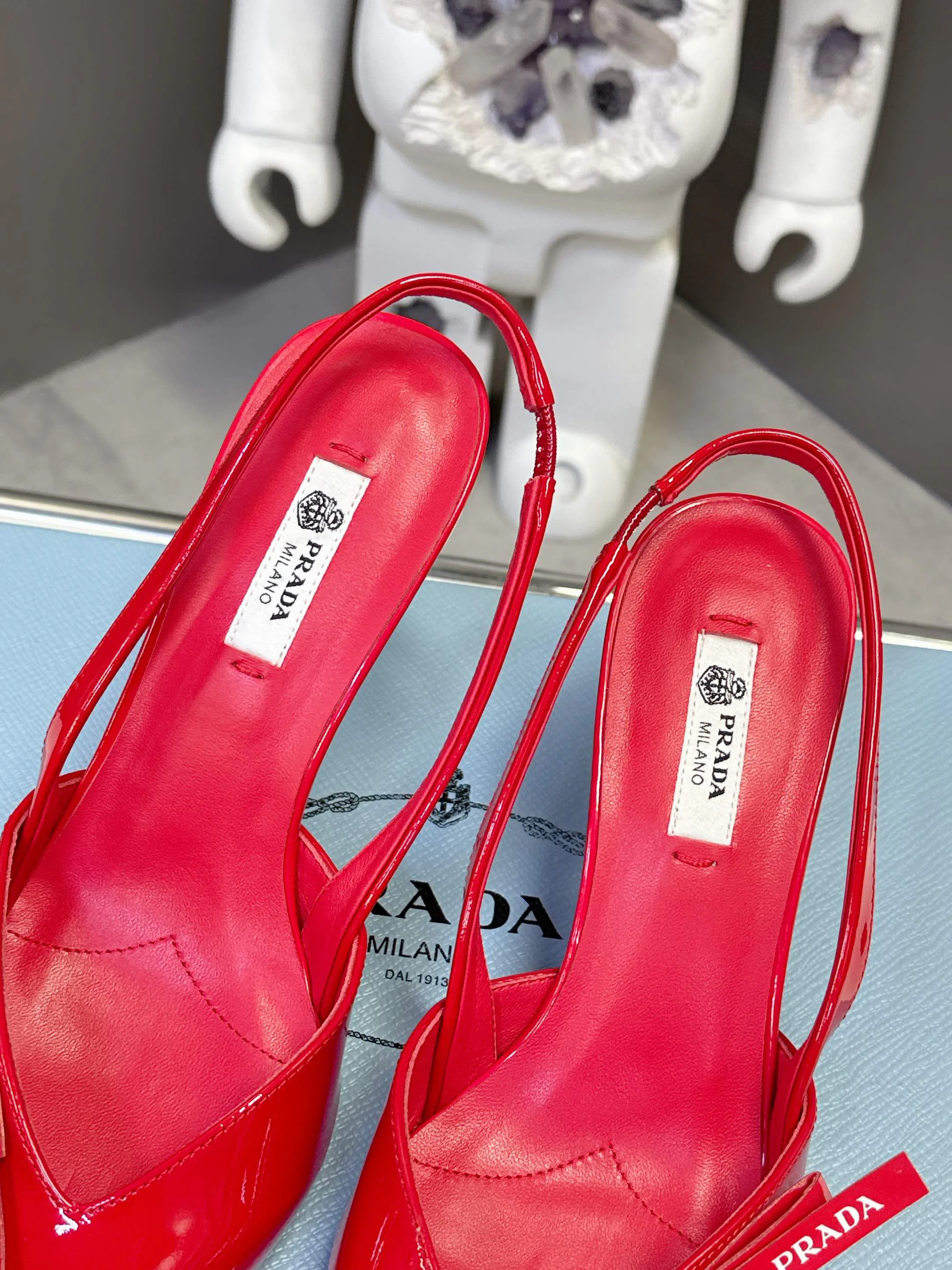 Туфли Женские Prada 18083952