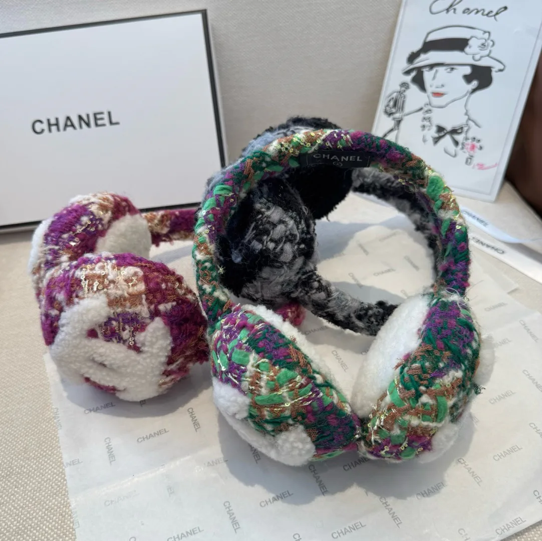 Головные Уборы Chanel 18675513