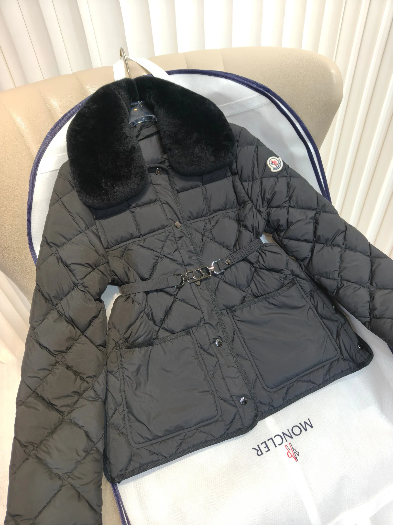 Куртки И Пуховики Мужские Moncler 139108