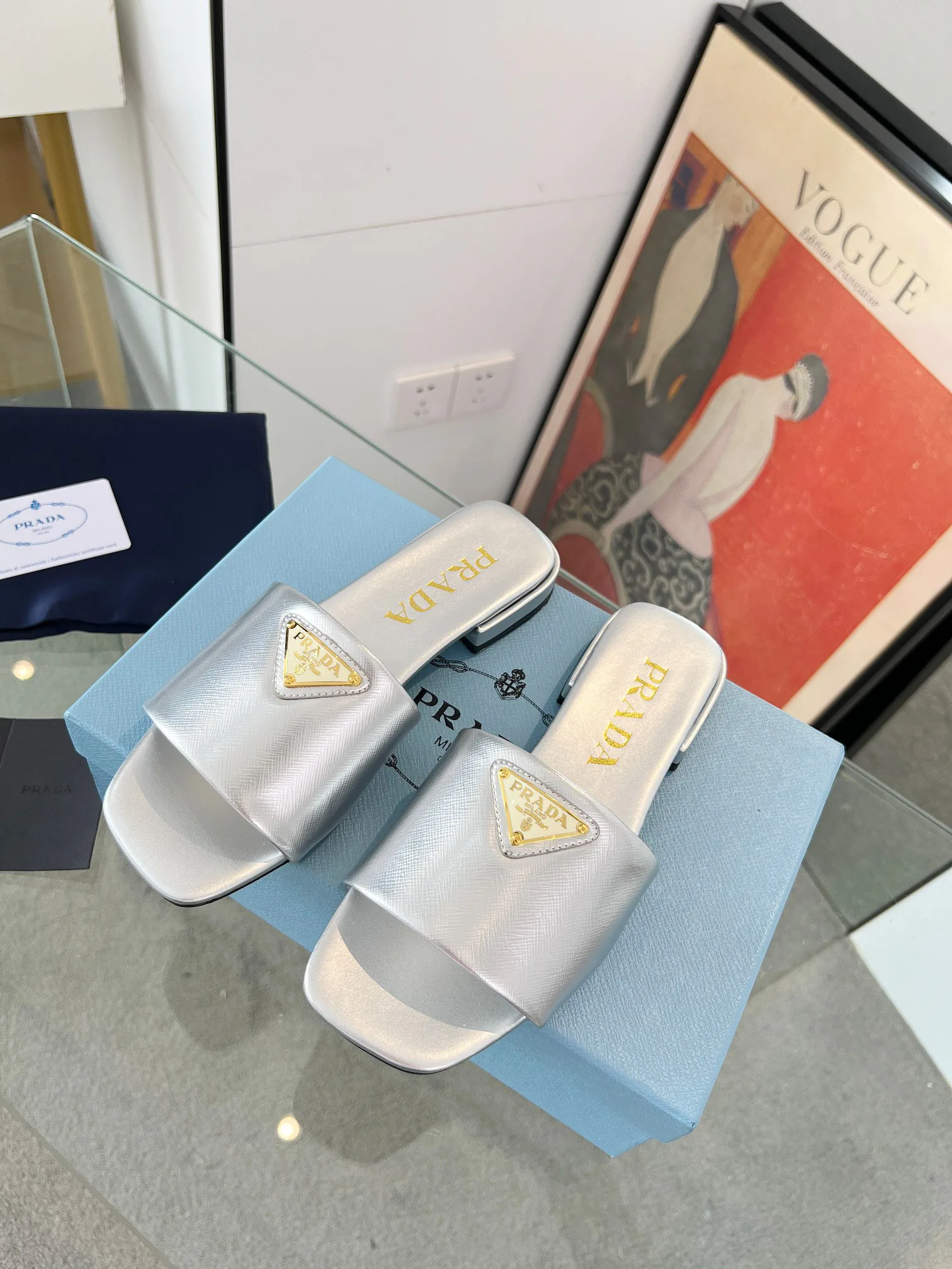 Шлепанцы Женские Prada 11386442