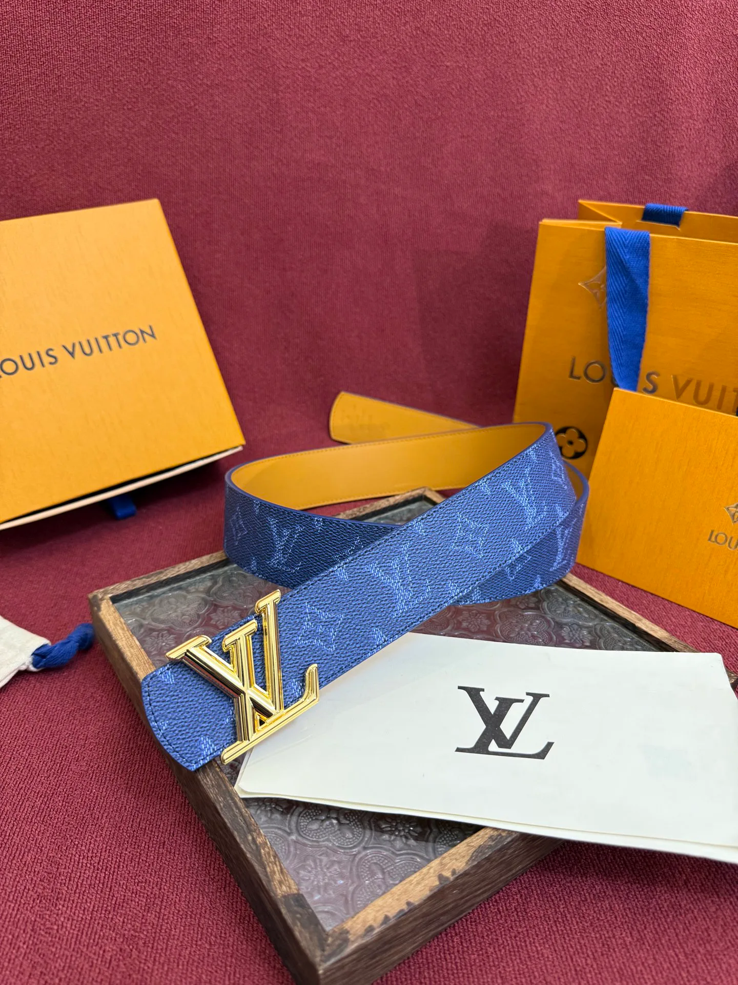 Ремни Louis Vuitton 420679