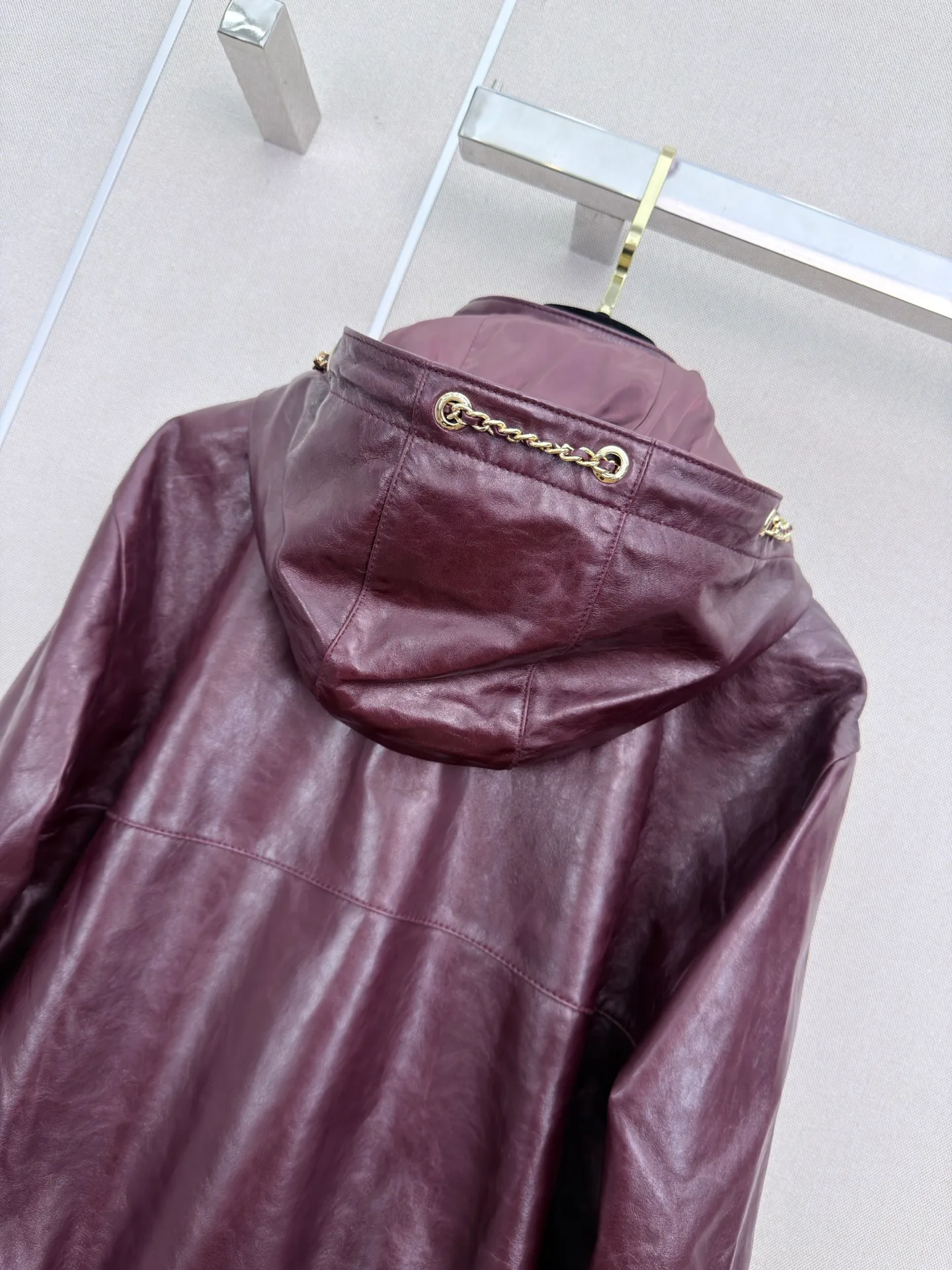 Кожаные Куртки И Дублёнки Женские Chanel 18439394