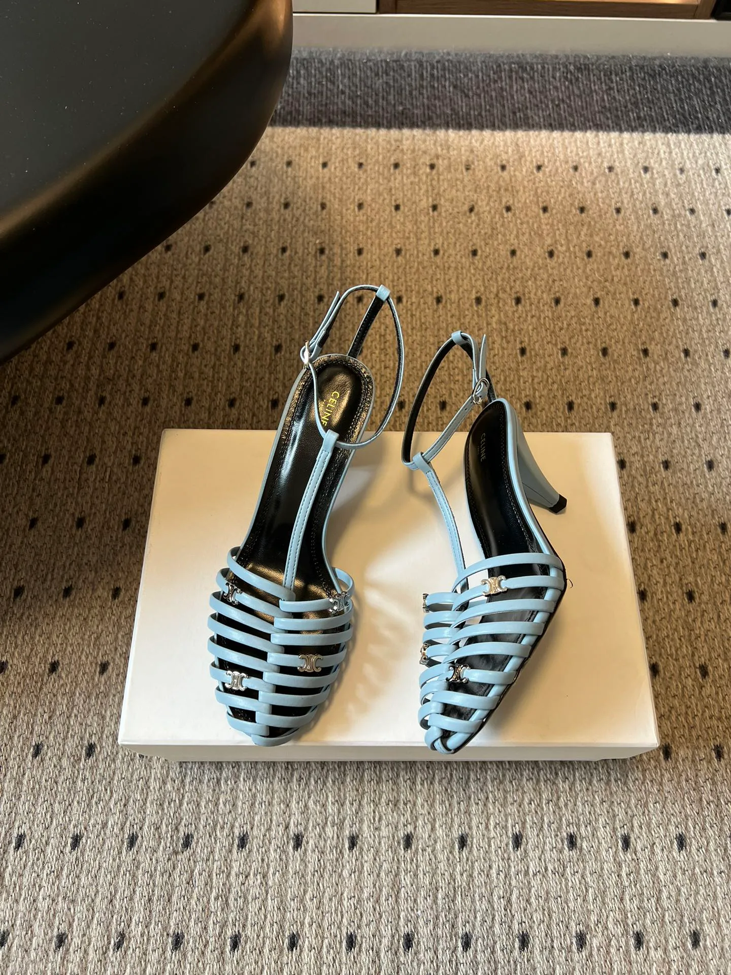 Босоножки Женские Celine 12762613