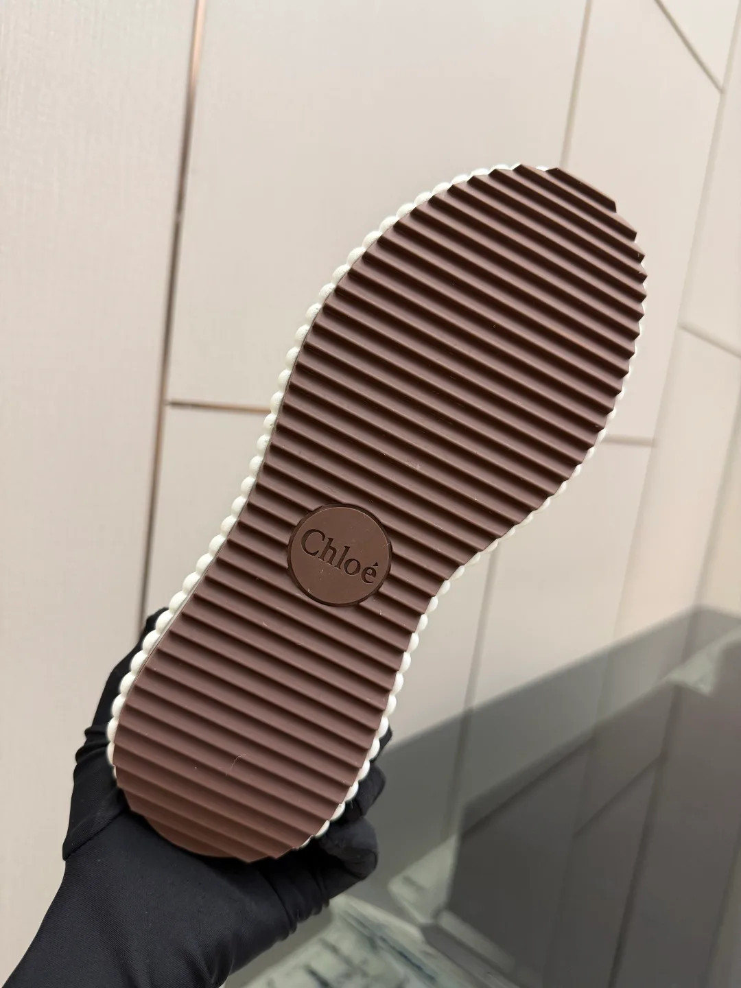 Кроссовки Женские Chloe 19336889