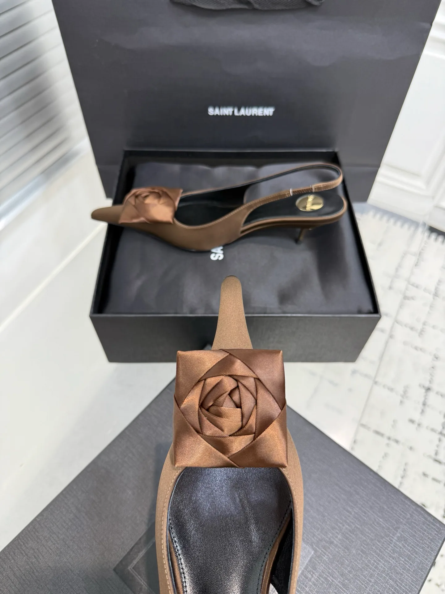 Туфли Женские Saint Laurent 303746