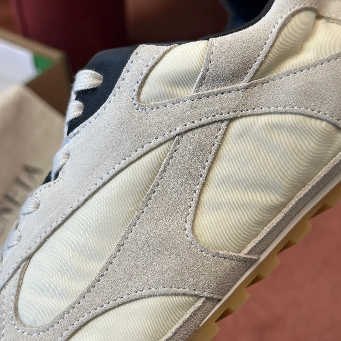 Кроссовки Женские Bottega Veneta 265627