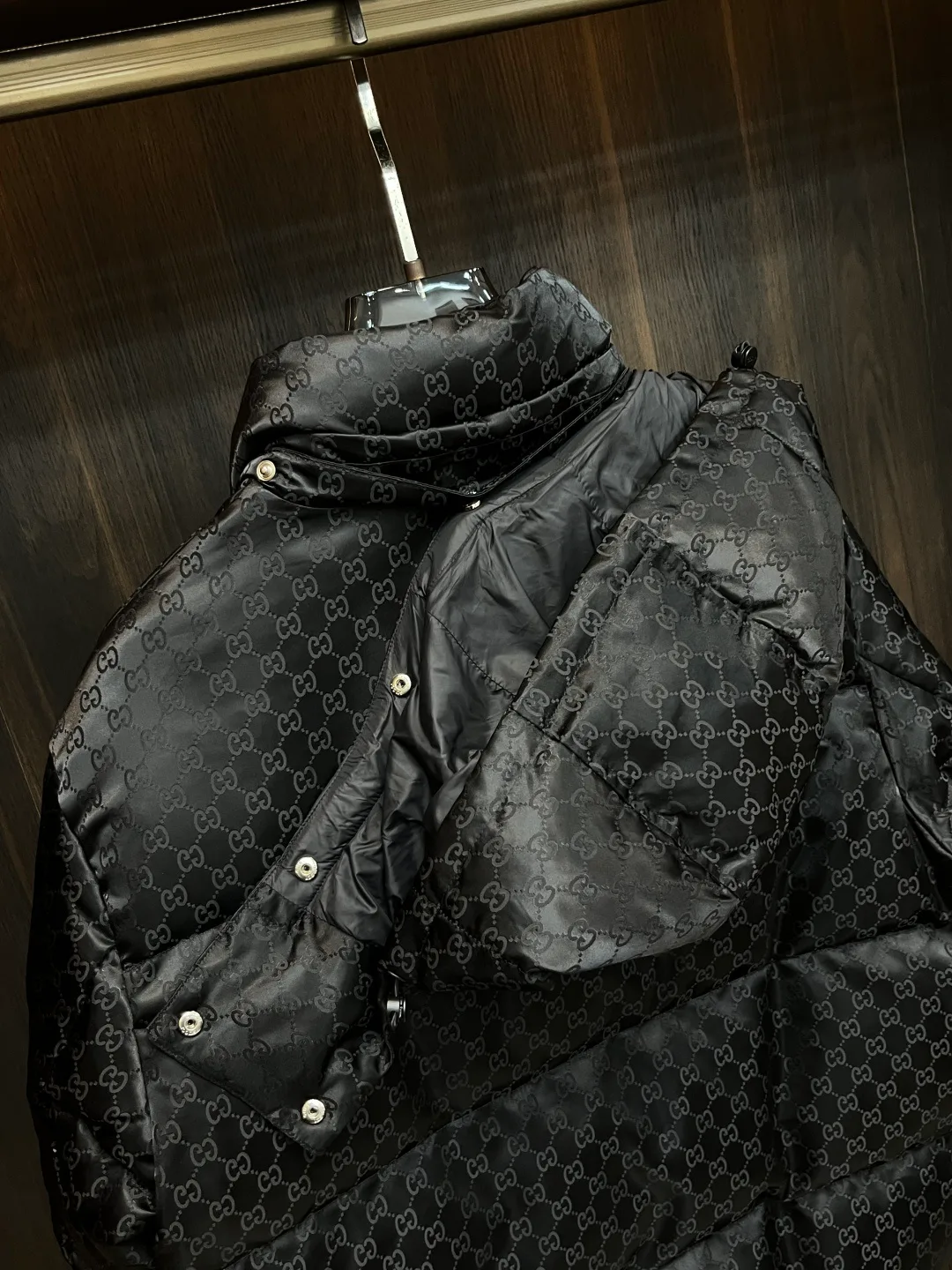 Куртки И Пуховики Мужские Gucci 1392932