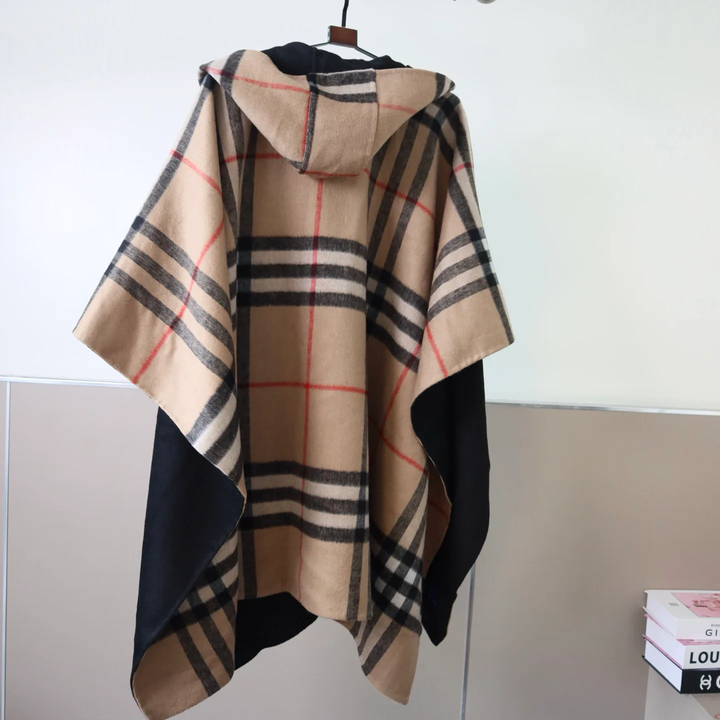 Пальто Женские Burberry 18003149