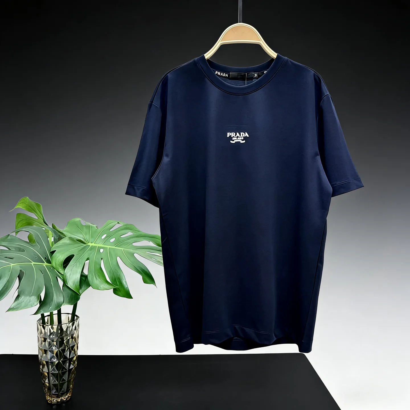 Футболки Женские Prada 11960255