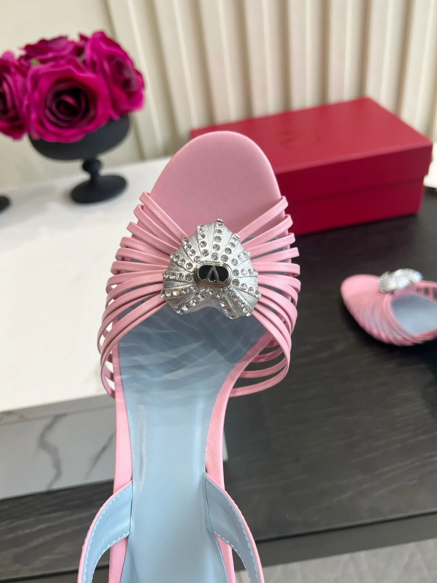 Босоножки Женские Valentino 18322864