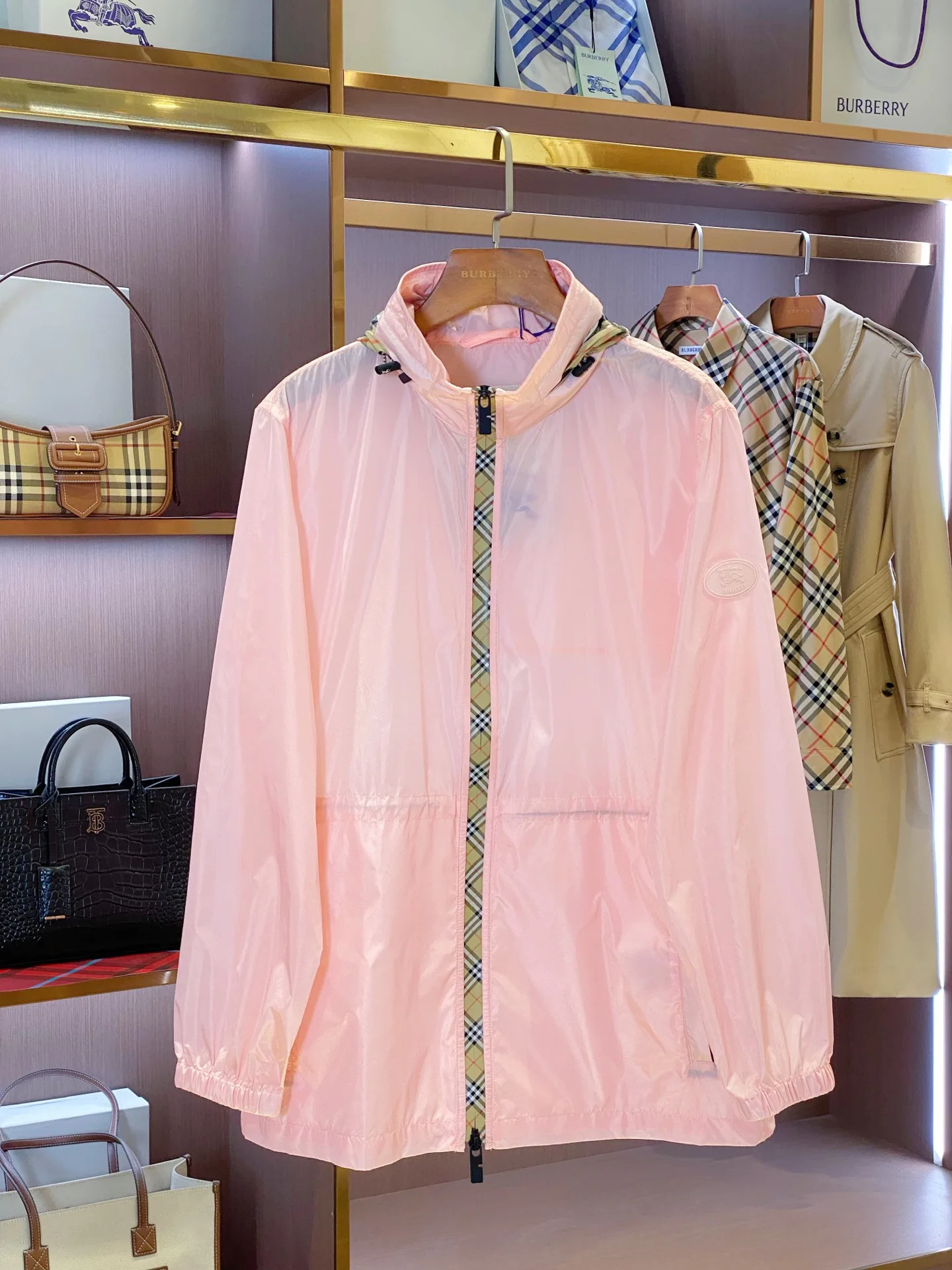 Куртки И Пуховики Женские Burberry 16927091