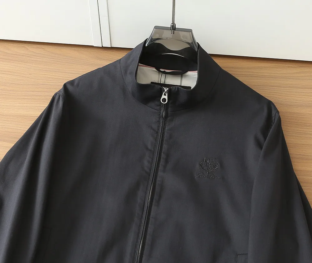 Куртки И Пуховики Мужские Loro Piana 9972063