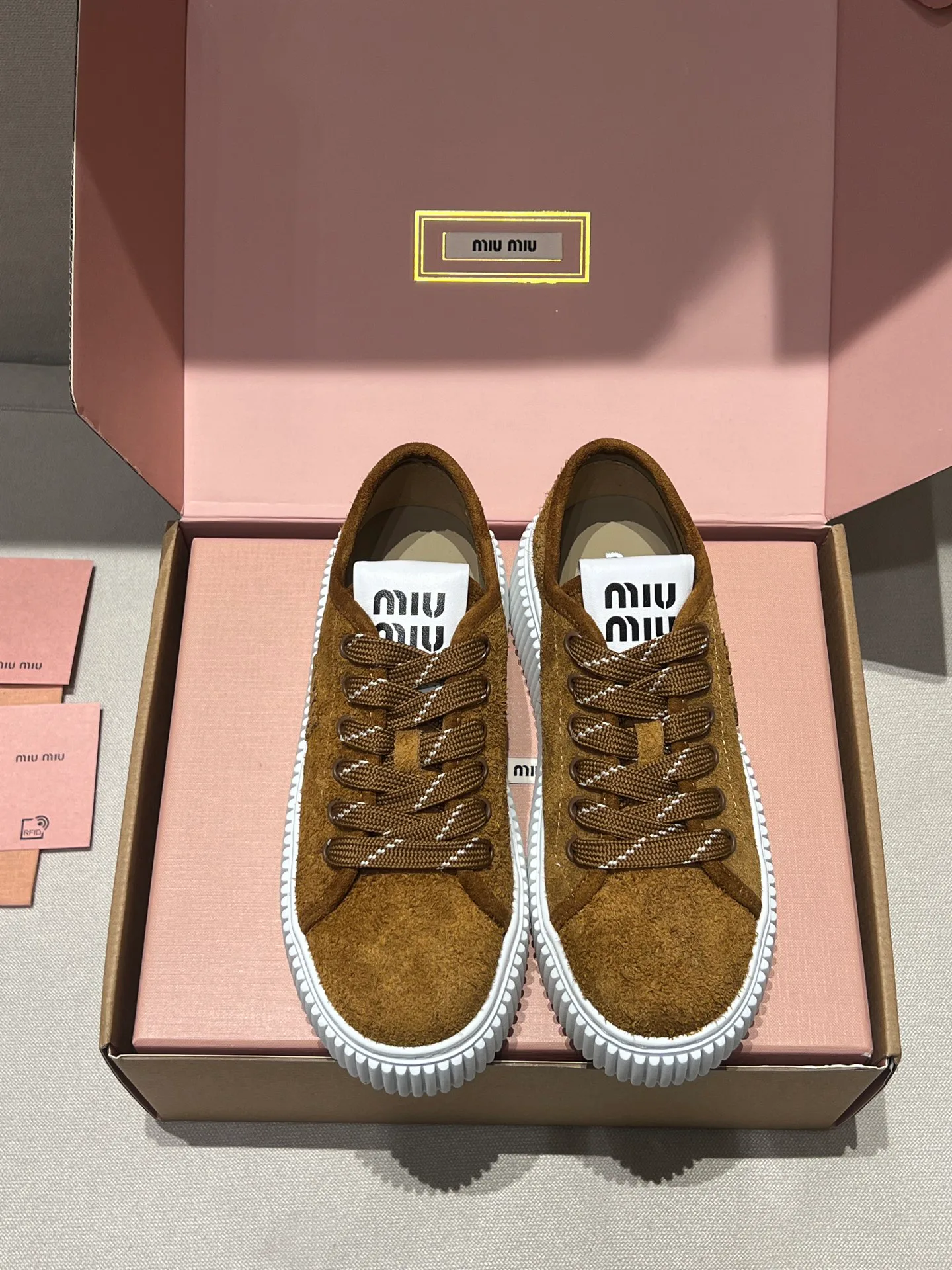 Кроссовки Женские Miu Miu 18020235