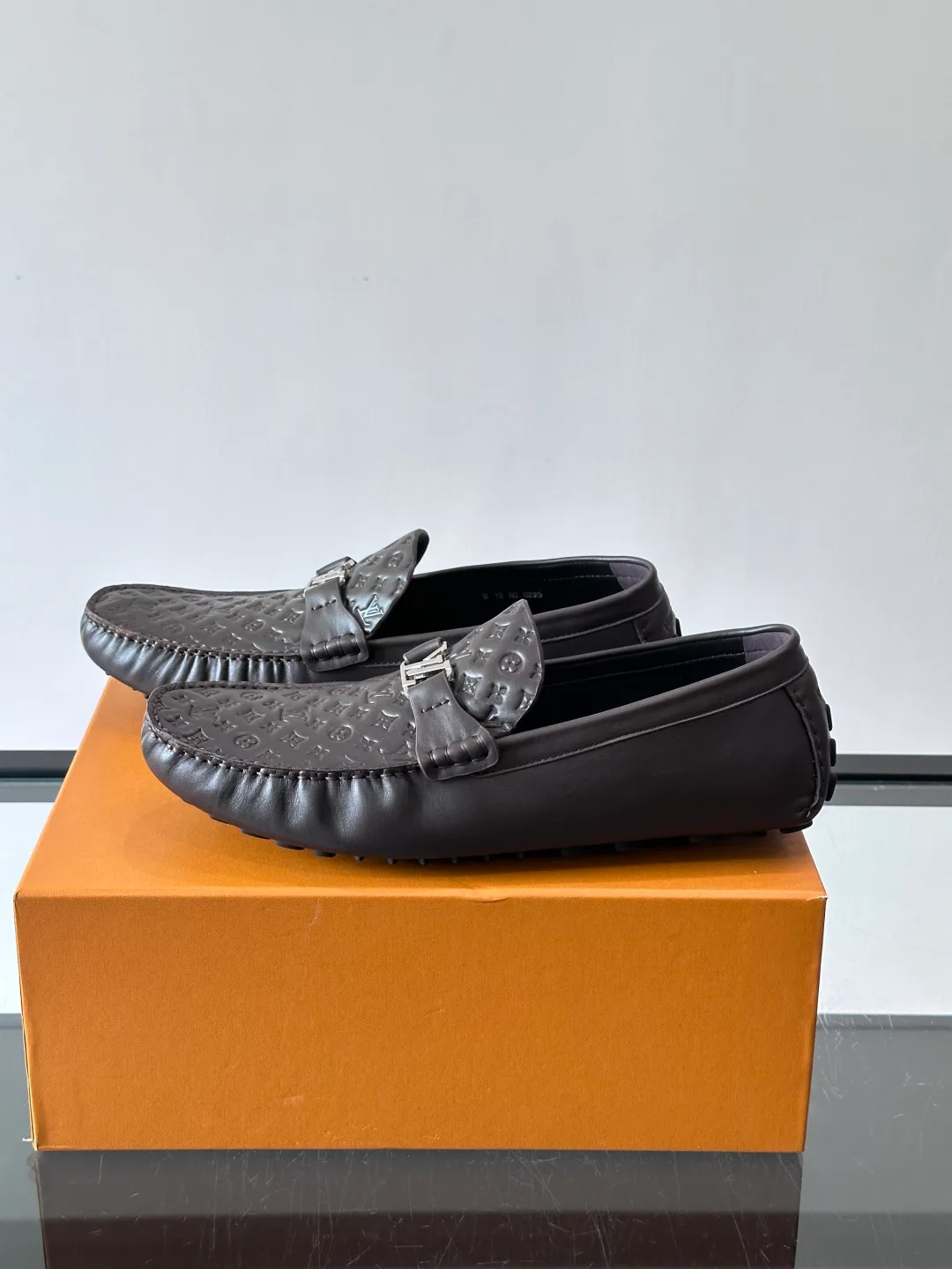 Лоферы И Туфли Мужские Louis Vuitton 17646143