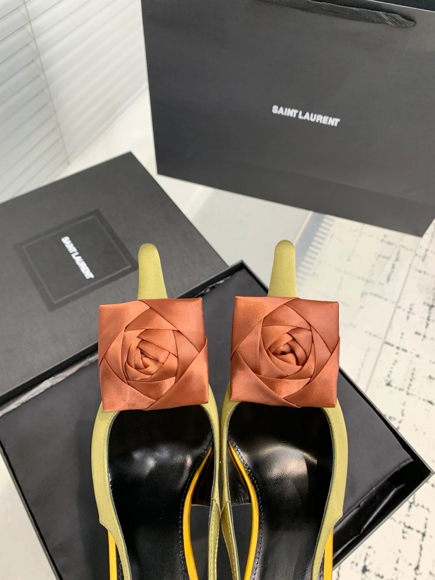 Туфли Женские Saint Laurent 355744