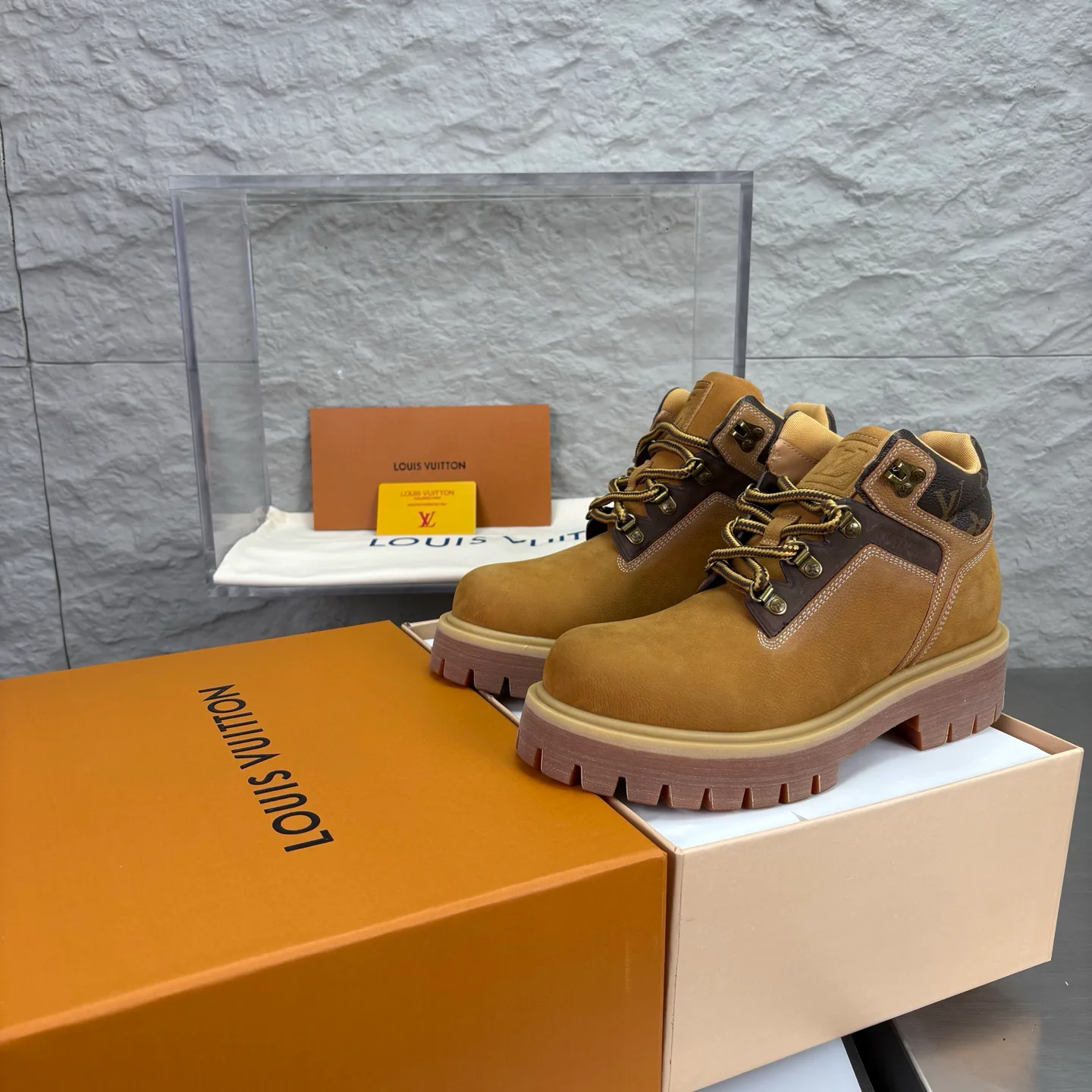 Ботинки Мужские Louis Vuitton 18719013