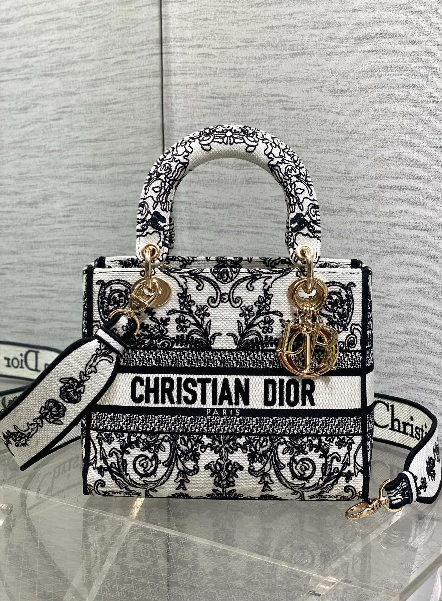 Классические Сумки Женские Christian Dior 11224057