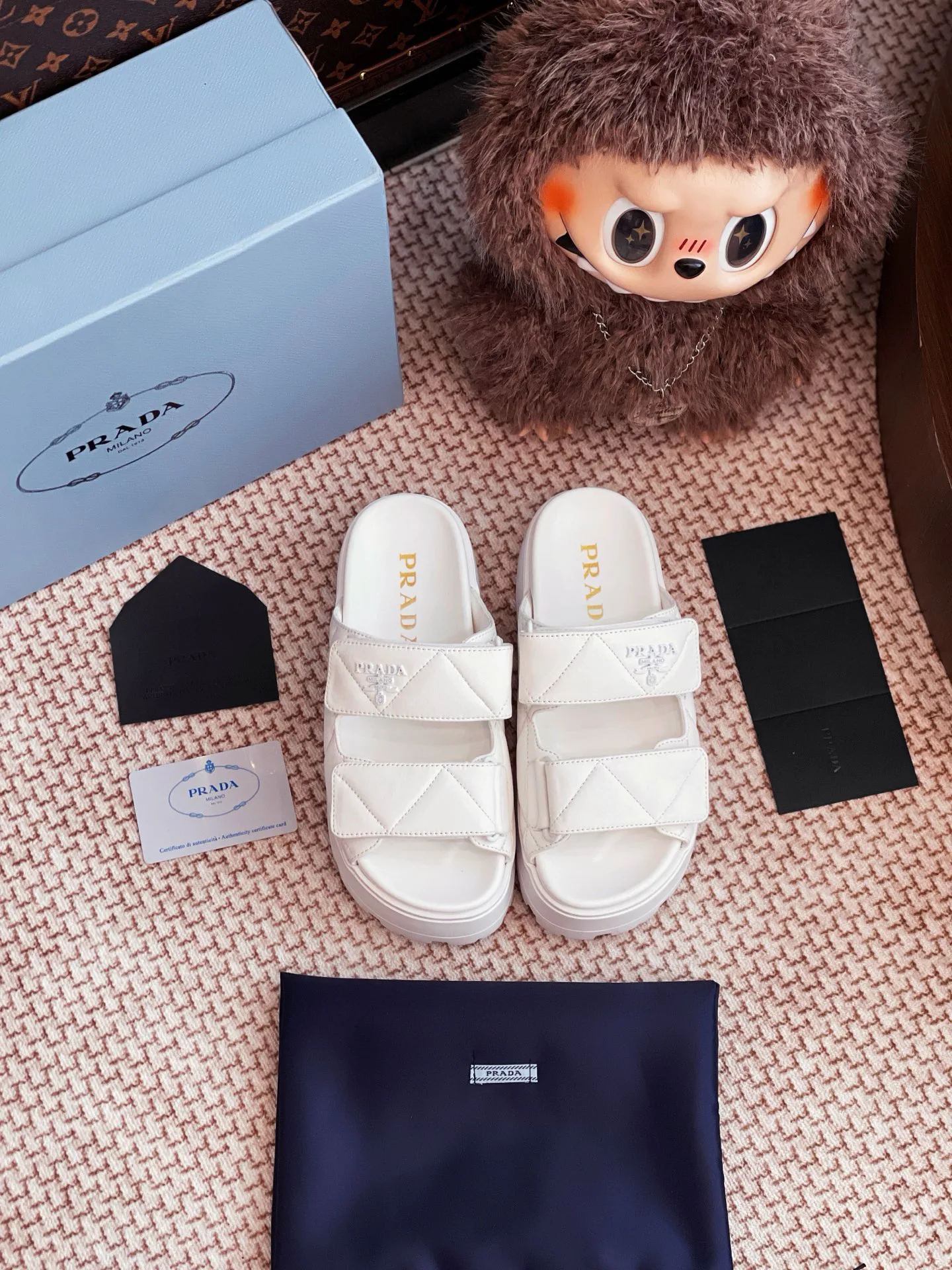 Шлепанцы Женские Prada 33138