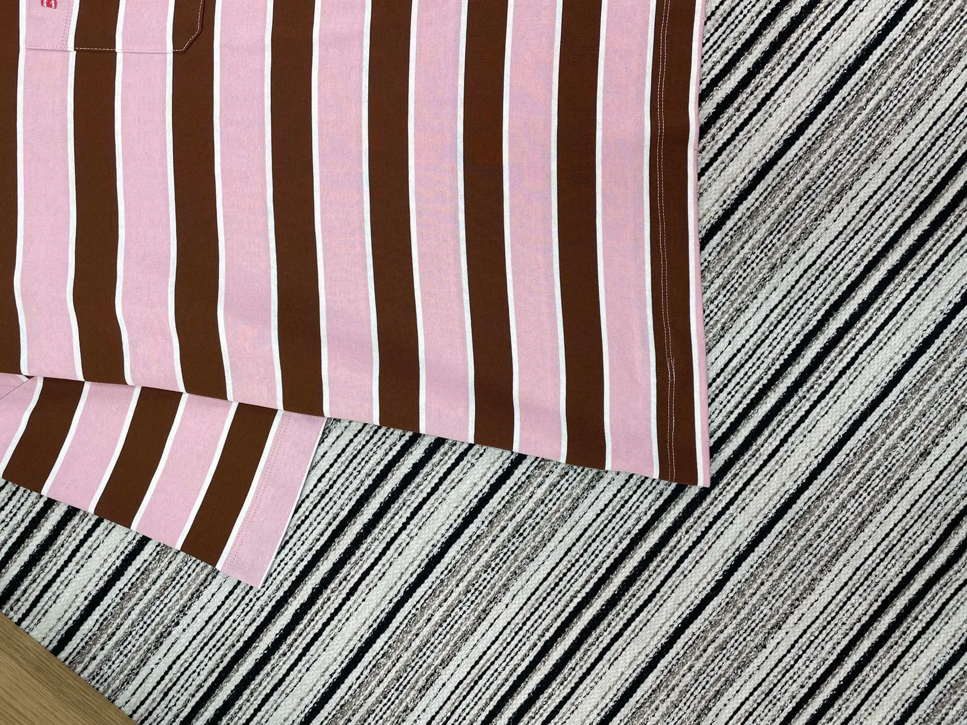 Футболки Женские Prada 2302700