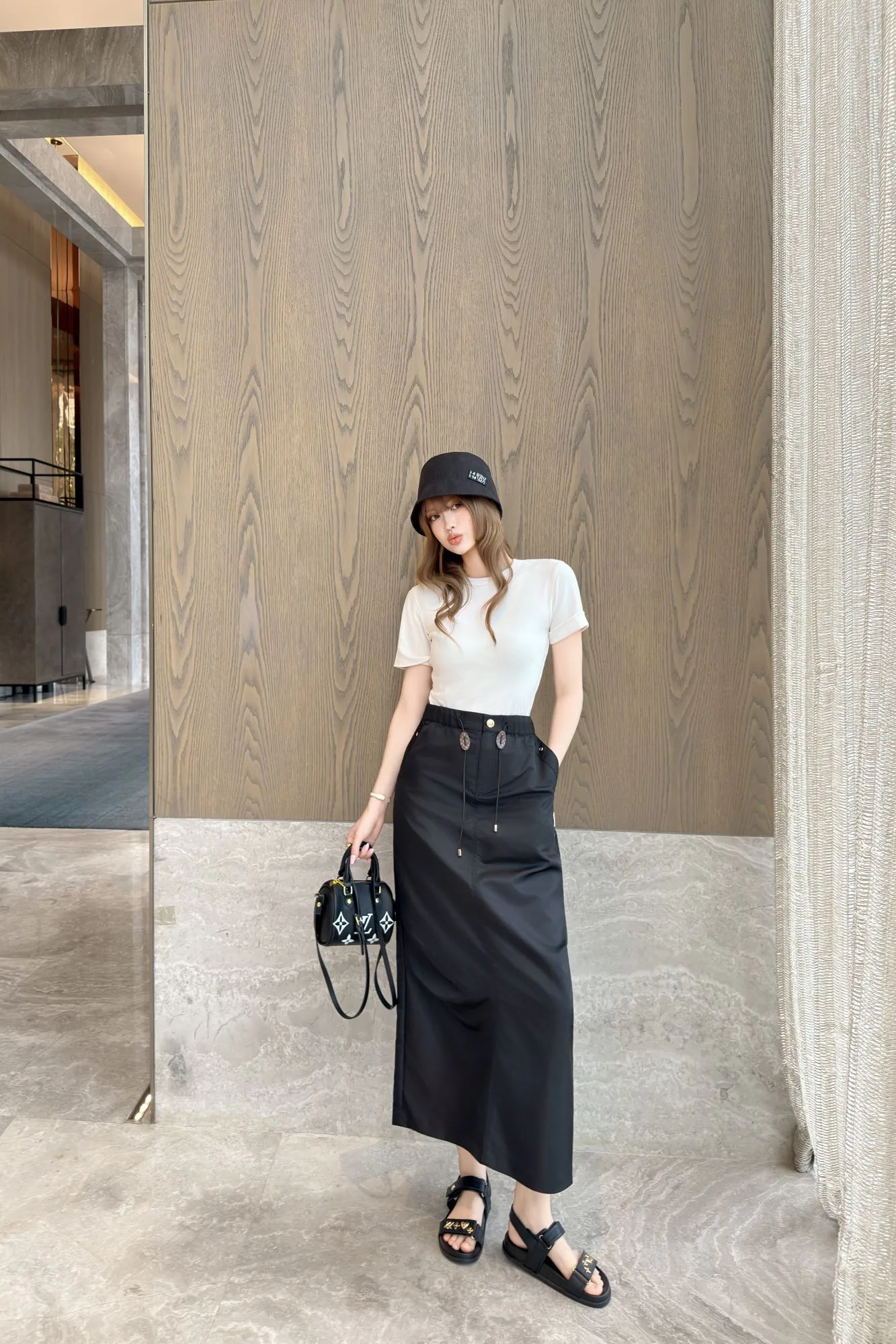 Юбки Женские Louis Vuitton 13120741