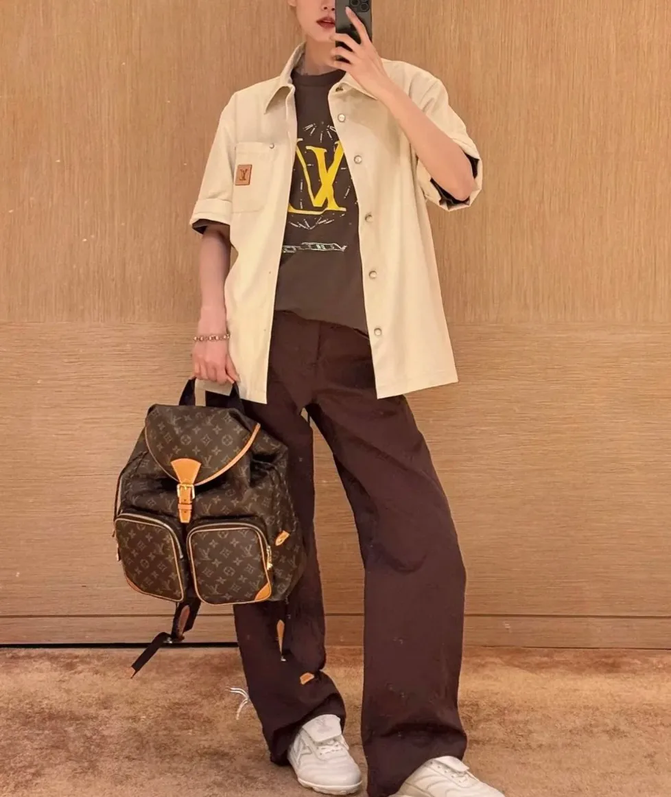 Куртки Женские Louis Vuitton Куртки Женские Louis Vuitton