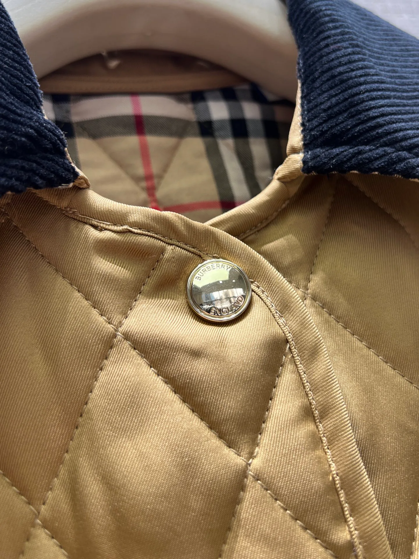 Куртки И Пуховики Женские Burberry 18094605