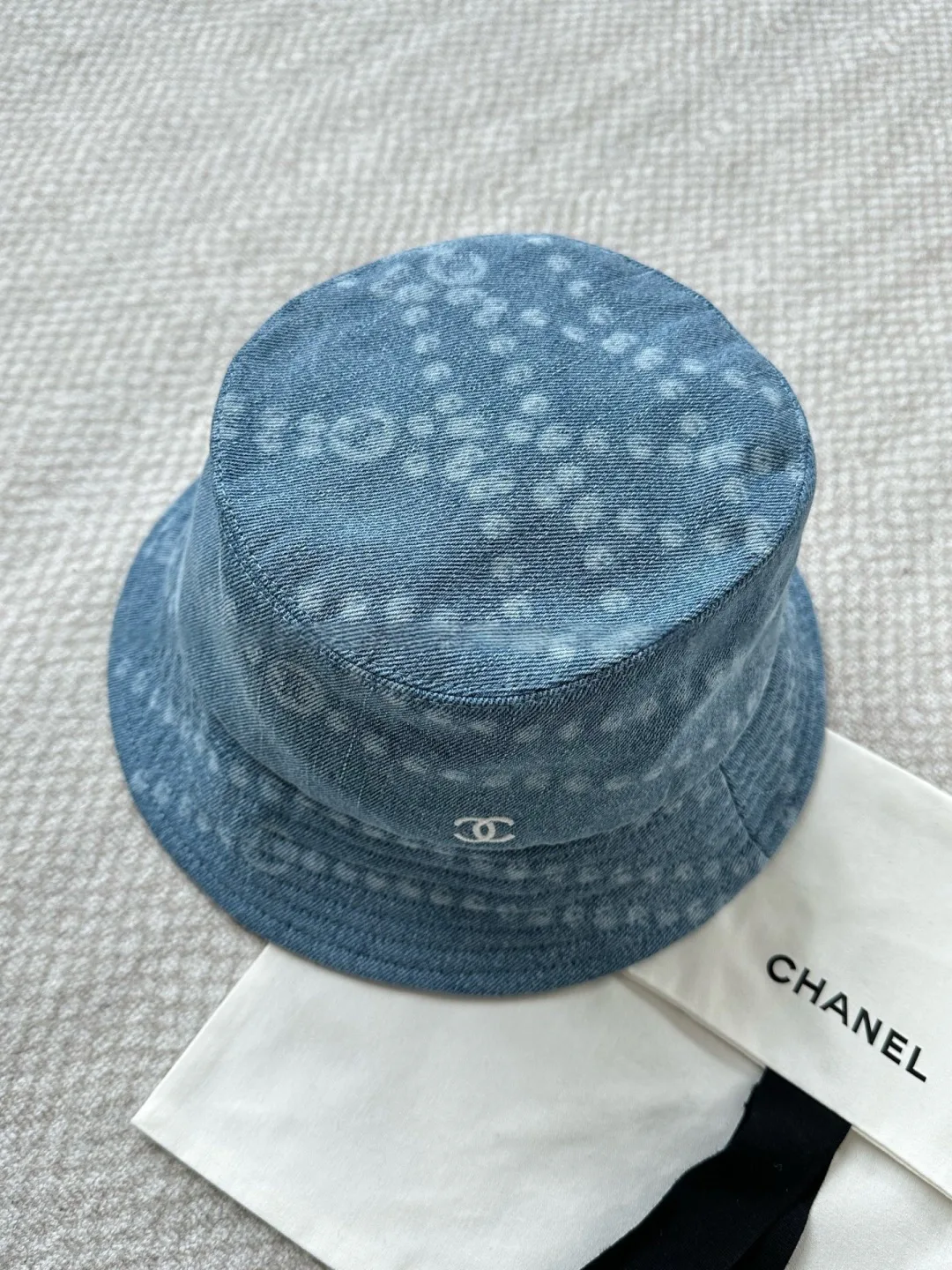 Головные Уборы Chanel 3018434