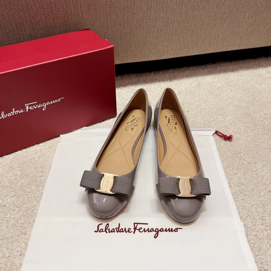 Туфли Женские Salvatore Ferragamo 11902007