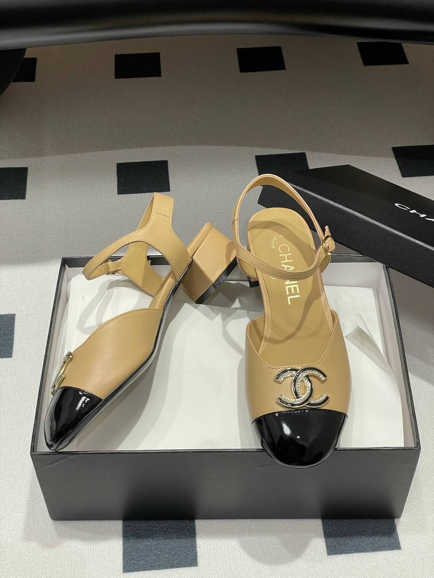 Туфли Женские Chanel 579387