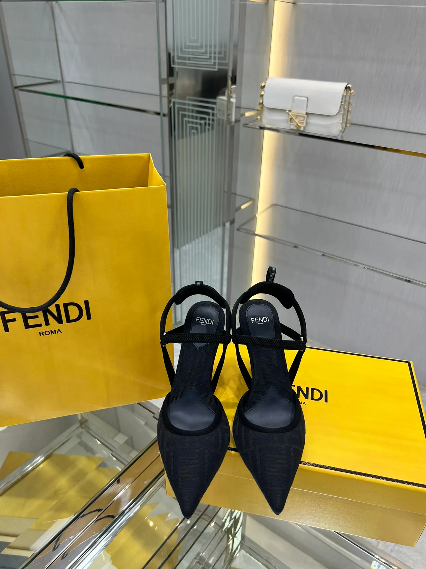 Туфли Женские Fendi 11392