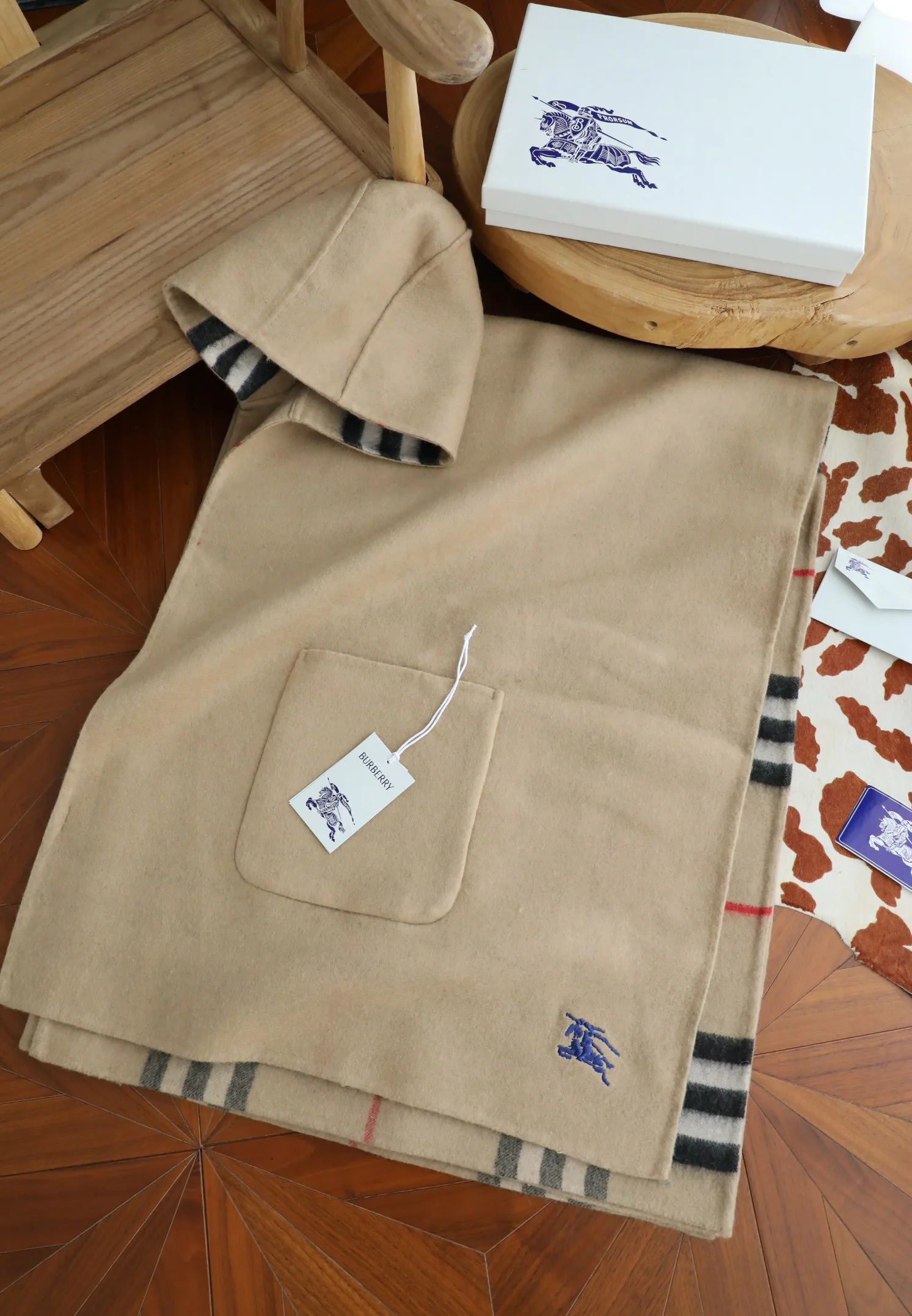 Пальто Женские Burberry 19313910