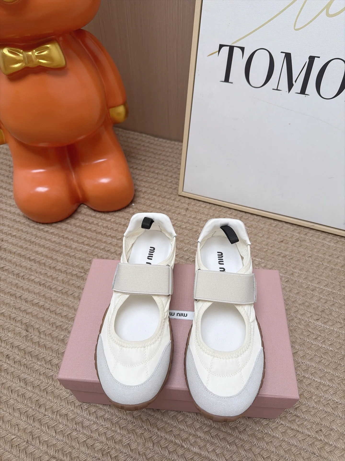 Кроссовки Женские Miu Miu 18063017