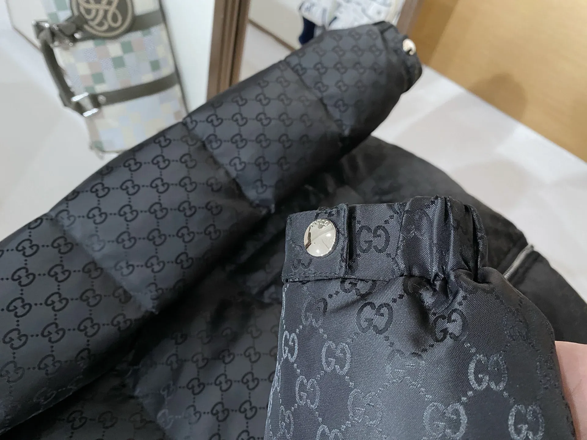 Куртки И Пуховики Мужские Gucci 1825972