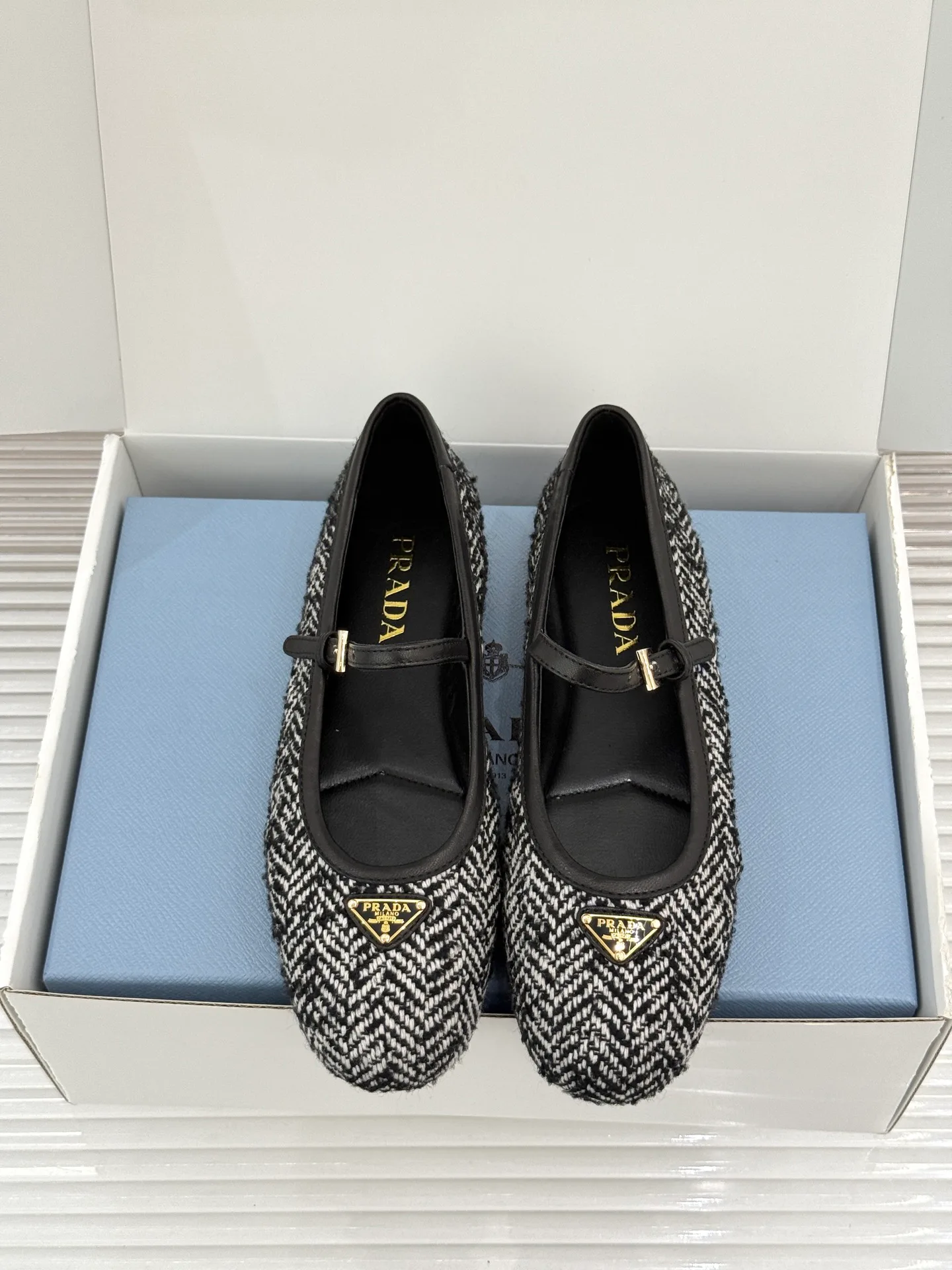 Туфли Женские Prada 18432691