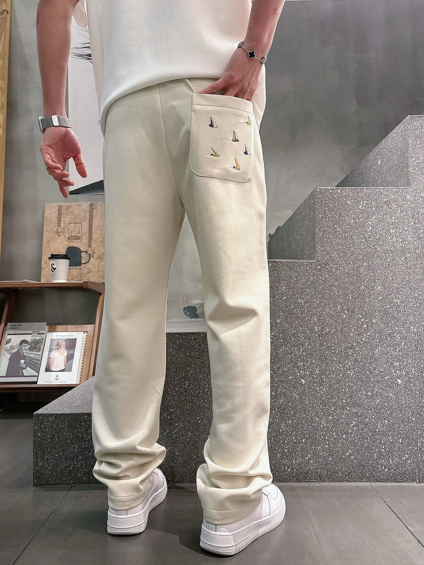 Брюки Мужские Louis Vuitton 13442062