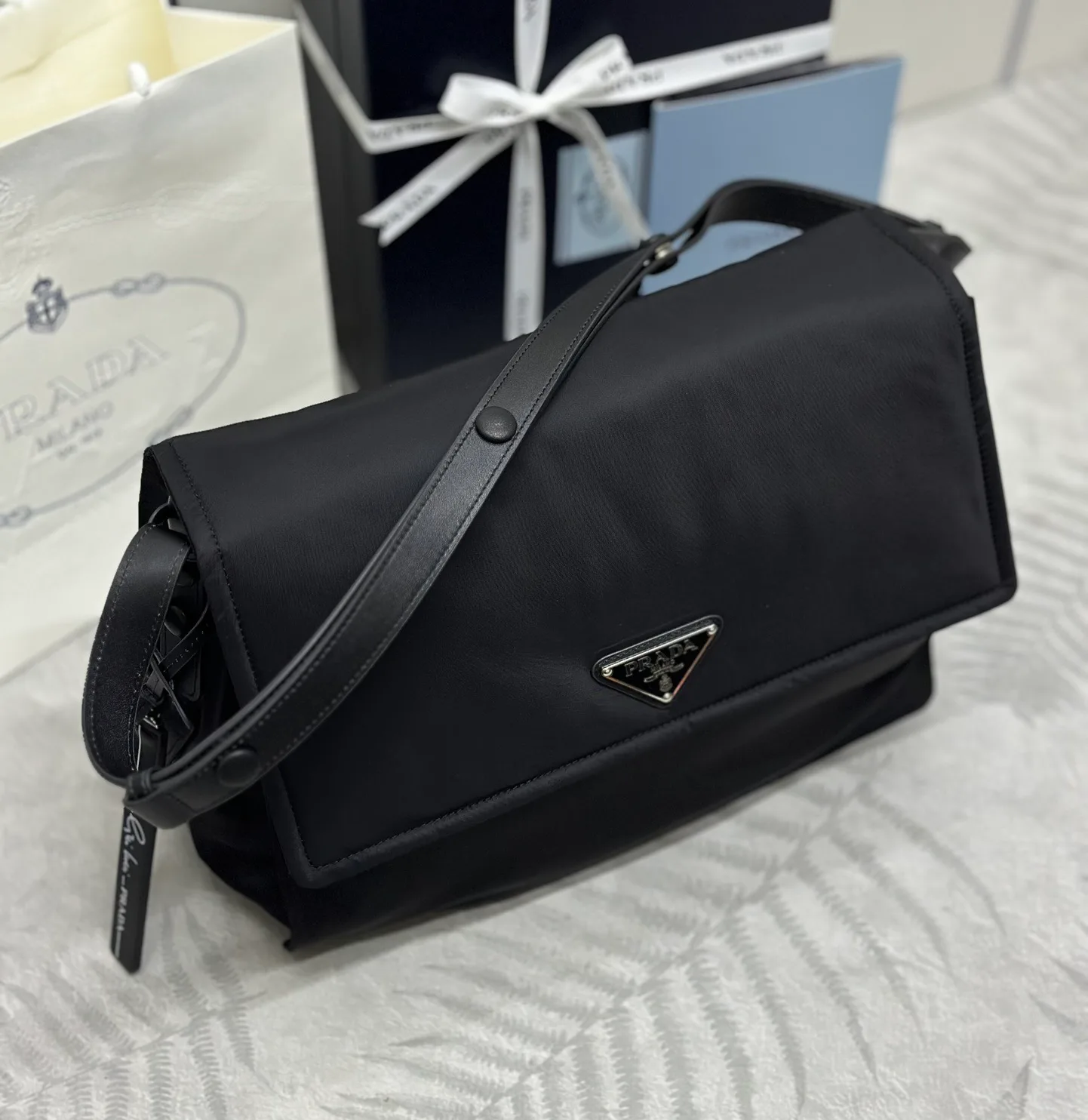 Сумки На Ремне Женские Prada 11682091