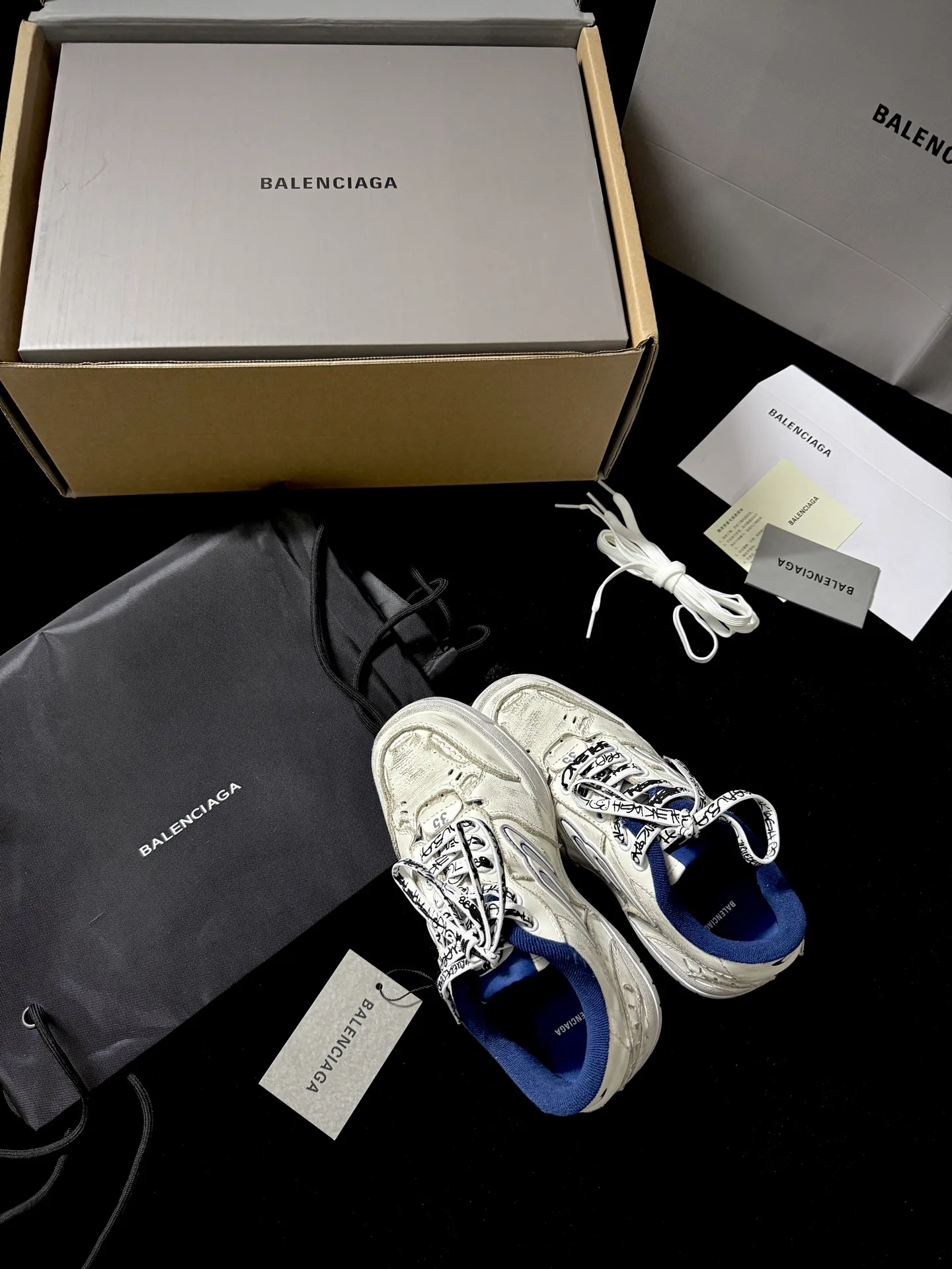 Кроссовки Женские Balenciaga 11470661