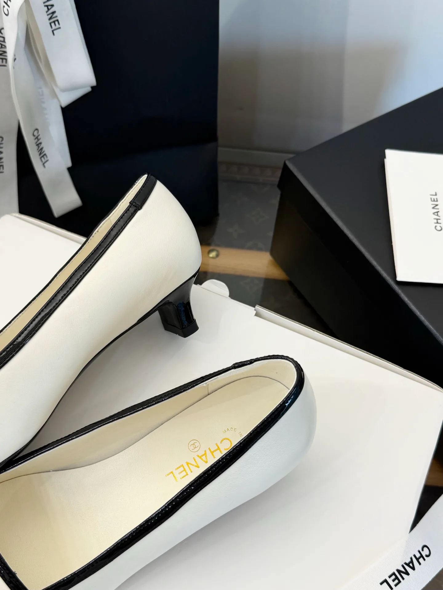 Туфли Женские Chanel 18006456