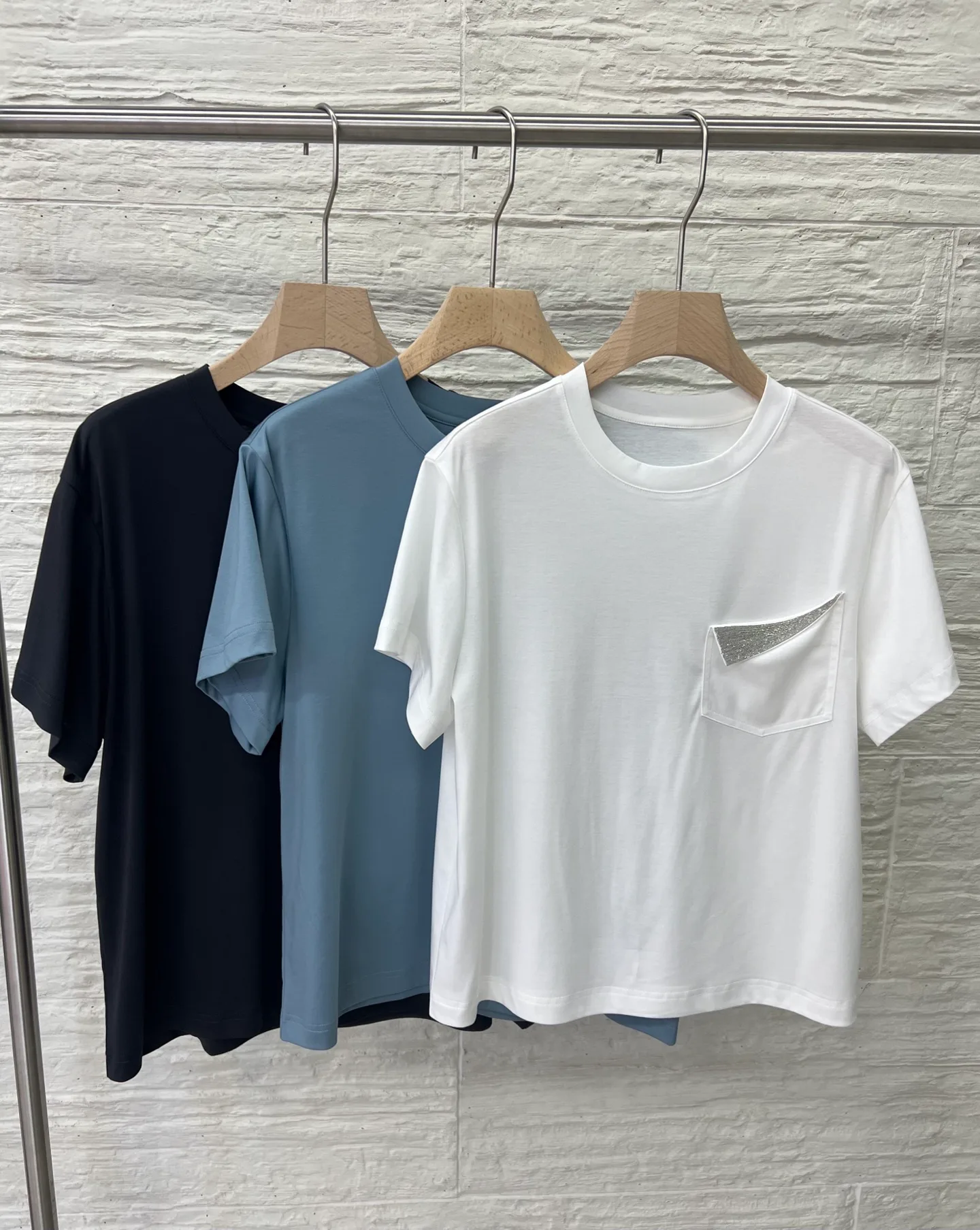 Футболки Женские Brunello Cucinelli 10419103